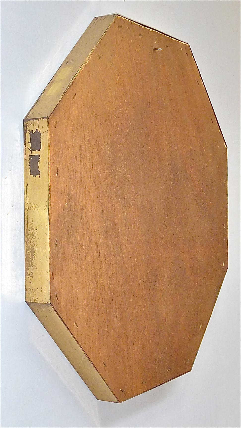 Grand miroir octogonal en laiton patiné de style Crespi Rizzo de la Maison Jansen, 1970 en vente 6