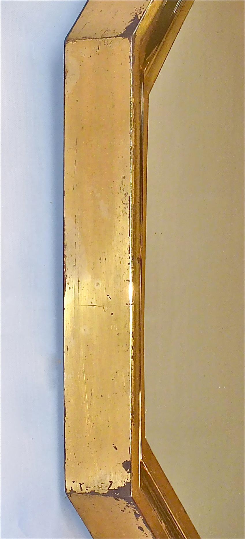 Großer achteckiger Spiegel aus patiniertem Messing im Crespi-Rizzo-Stil von Maison Jansen, 1970er Jahre im Zustand „Gut“ im Angebot in Nierstein am Rhein, DE