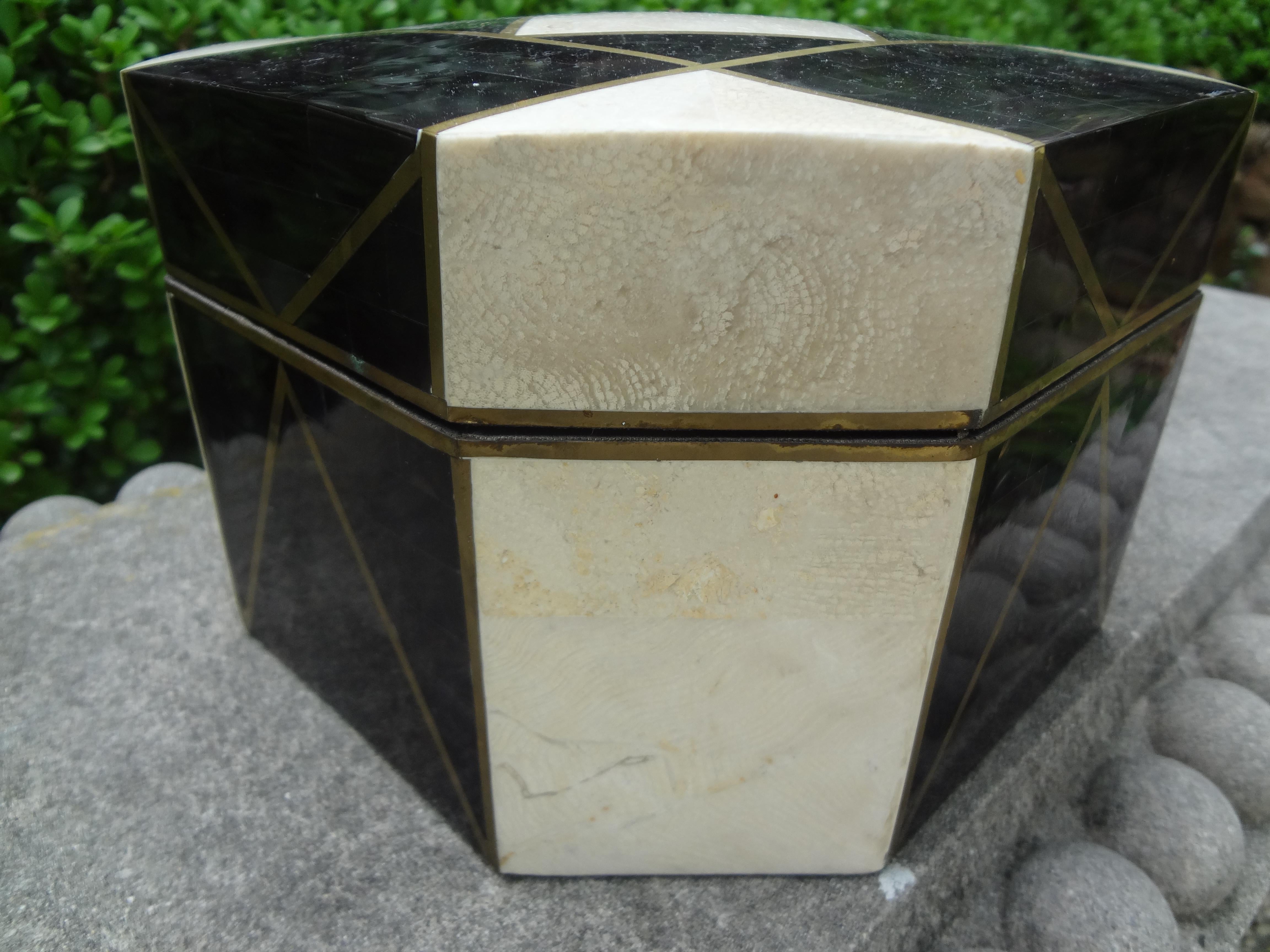 Large Maitland Smith Style Tessellated Stone, Horn and Brass Box 3