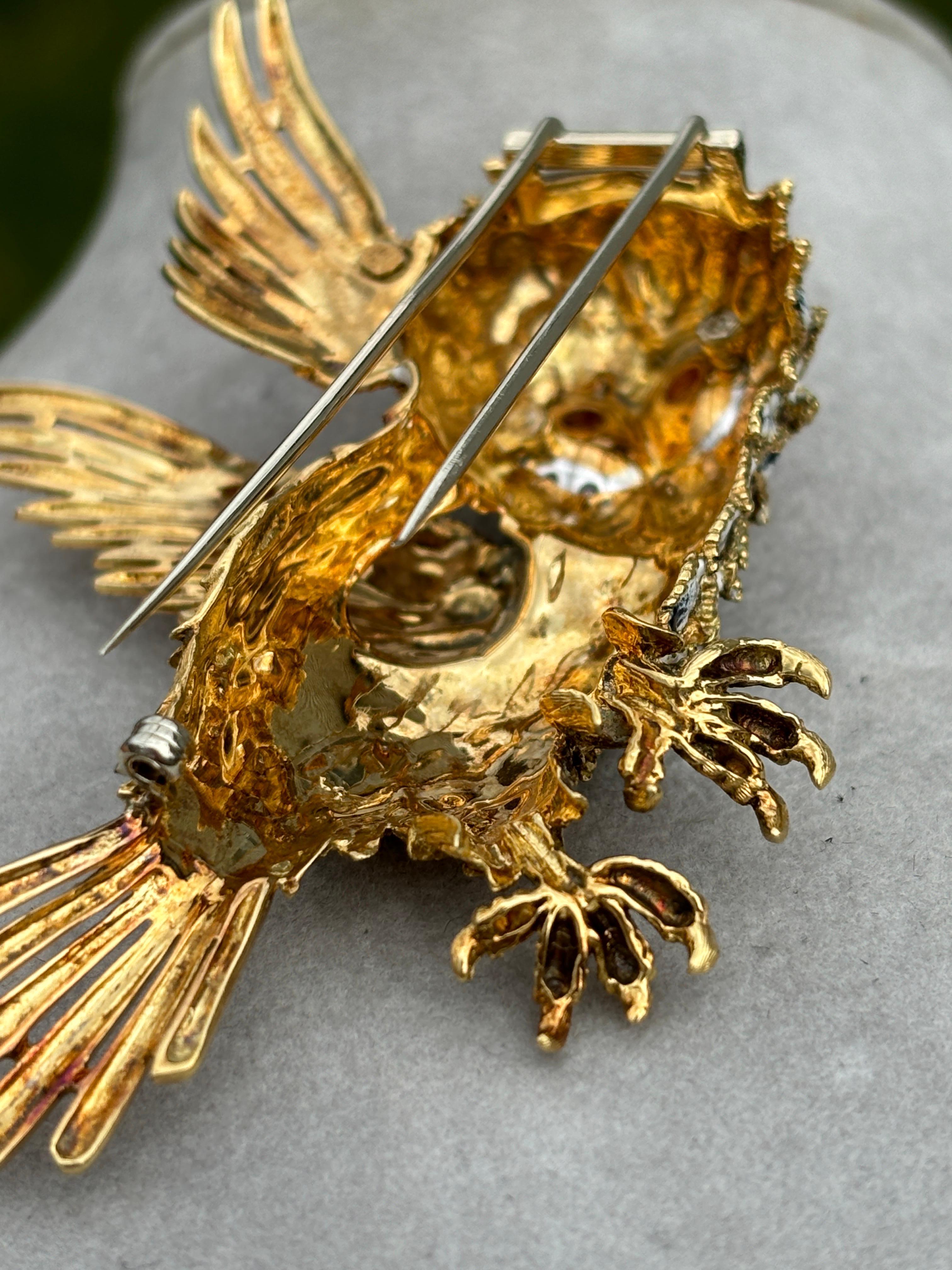 Large Majestic 18k Yellow Gold Italian Enameled Ruby & Diamond OWL Brooch For Sale 7