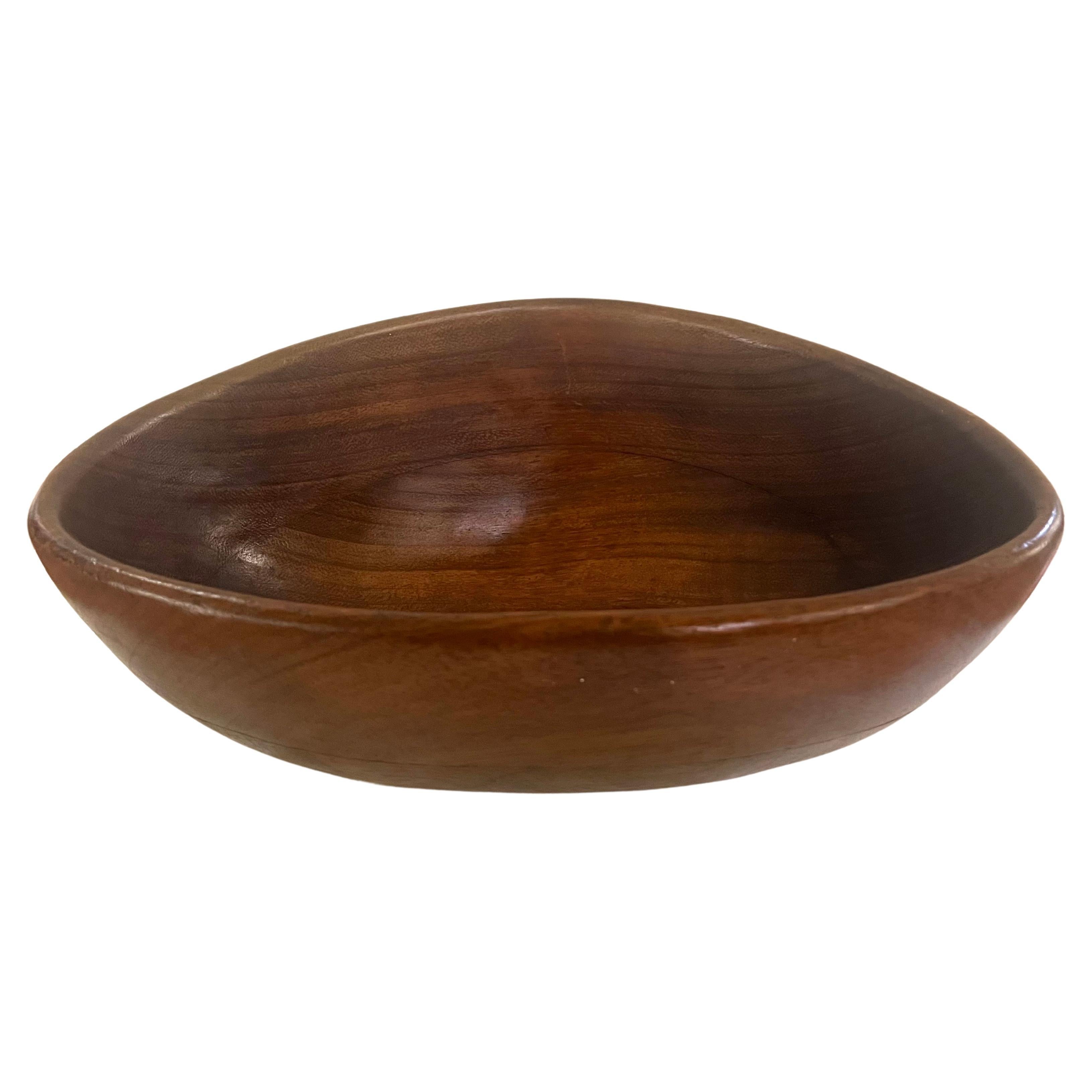 20th Century Large Majestic solid walnut Carved Freeform Tribal Bowl For Sale