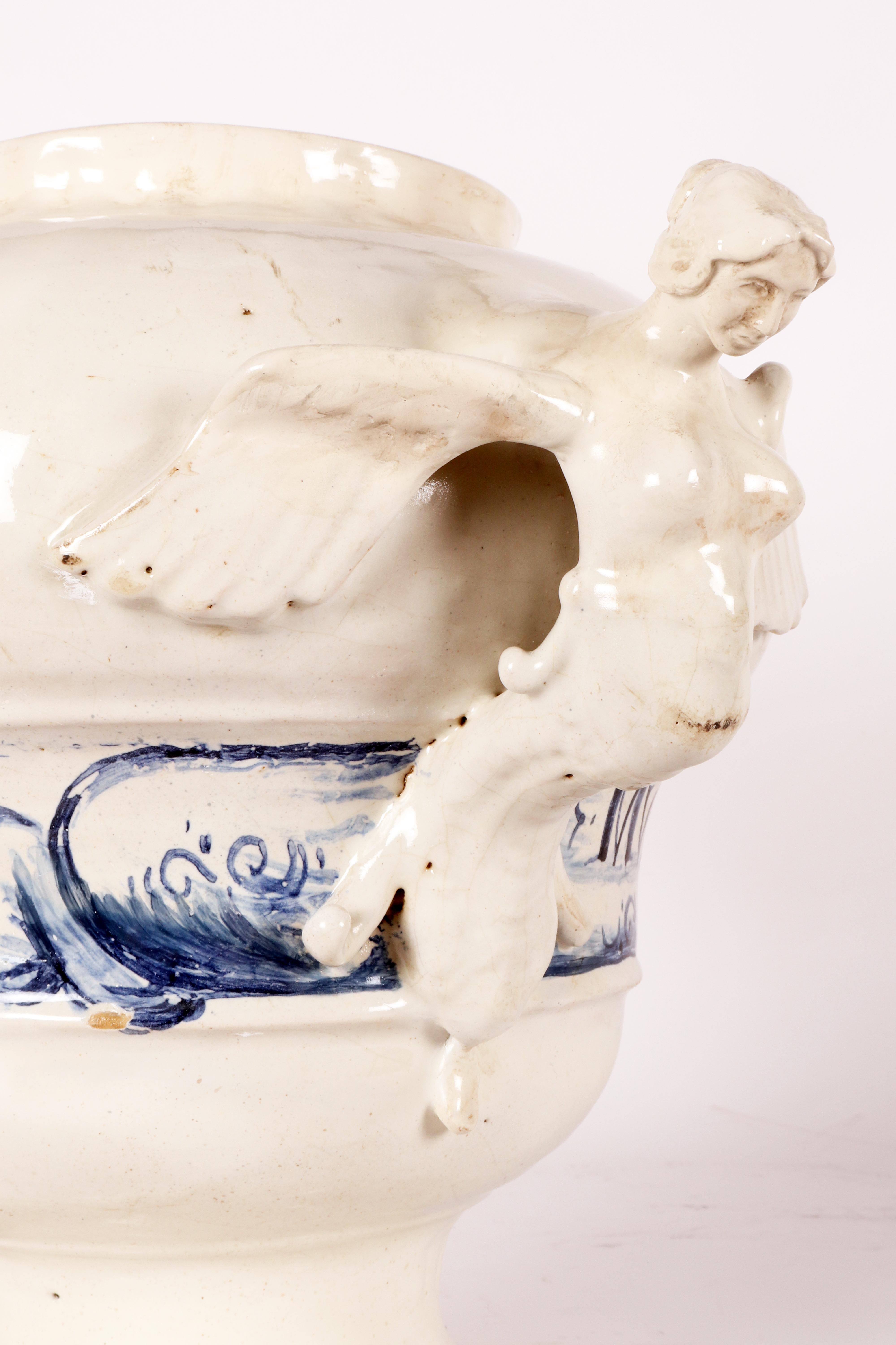 Large majolica Albarello with pharmaceutical writing, Italy circa 1730. For Sale 6