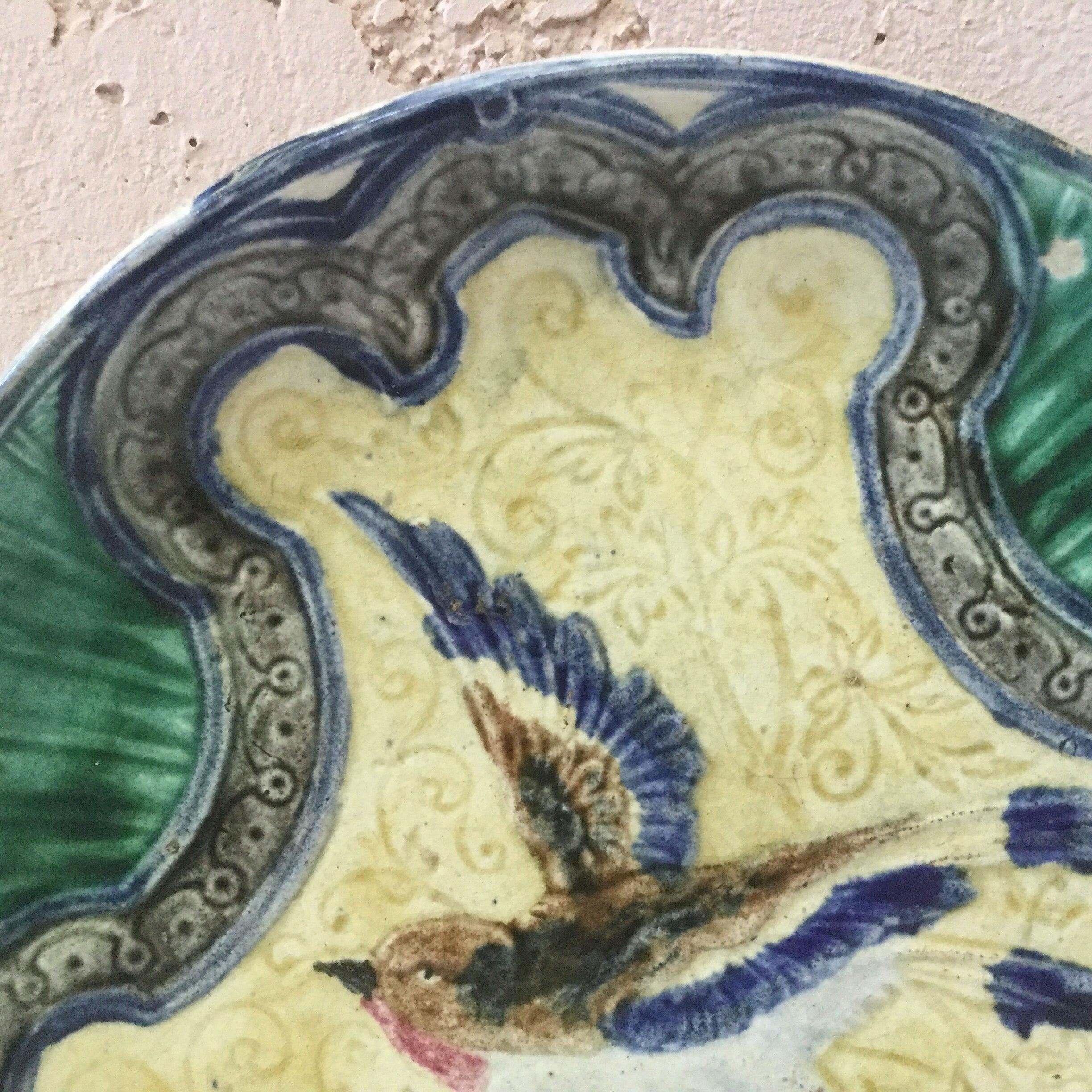 Belgian Large Majolica Bird Plate Wasmuel, circa 1890