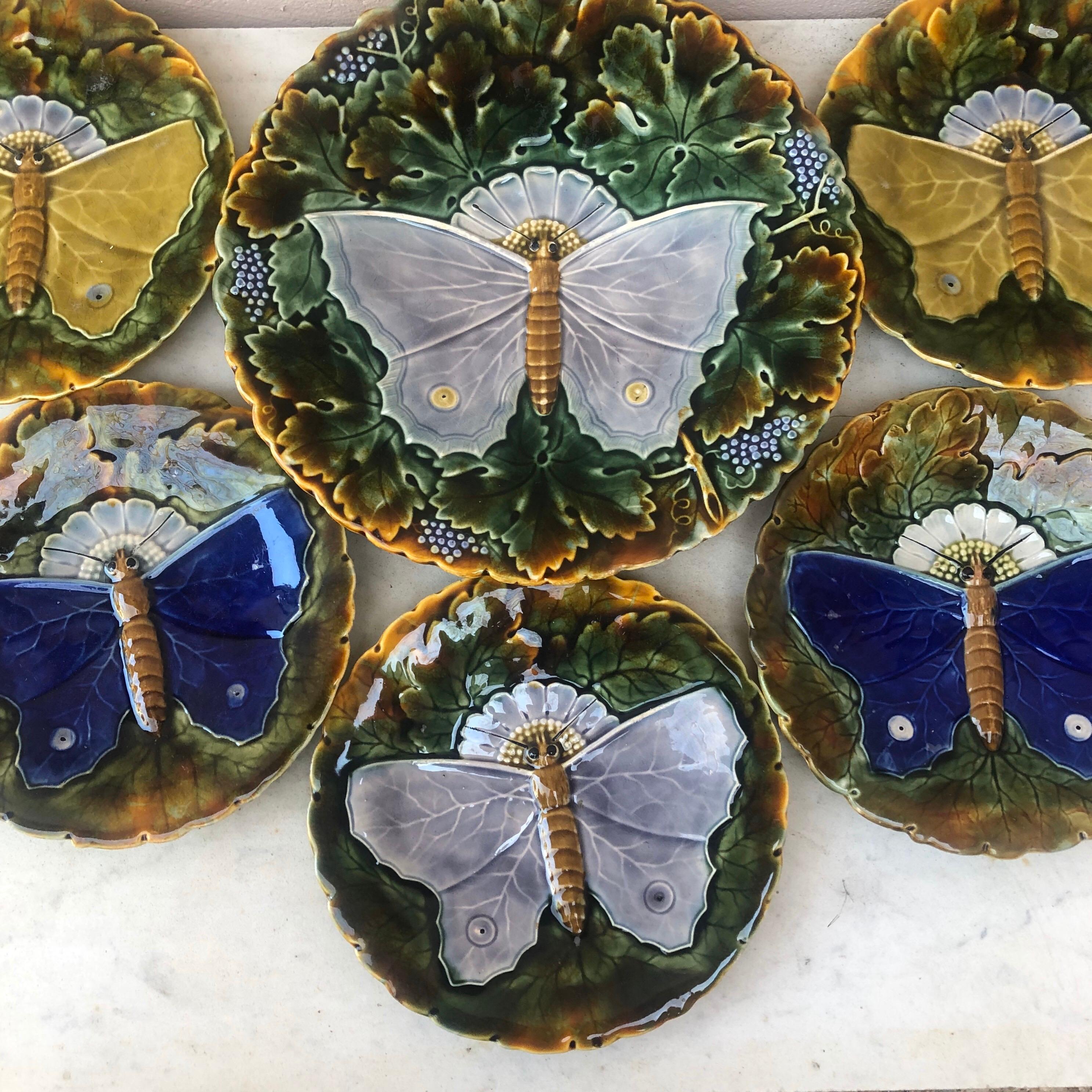 Large Majolica Gray Butterfly Platter Josef Steidl Znaim, circa 1890 In Good Condition In Austin, TX