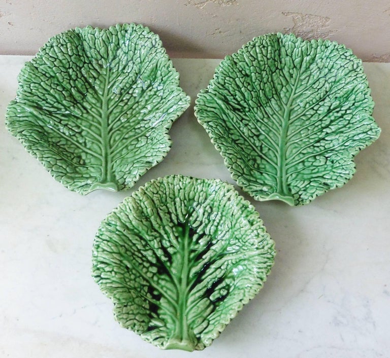Large Majolica Green Cabbage Leaf Platter Sarreguemines, circa 1930 at