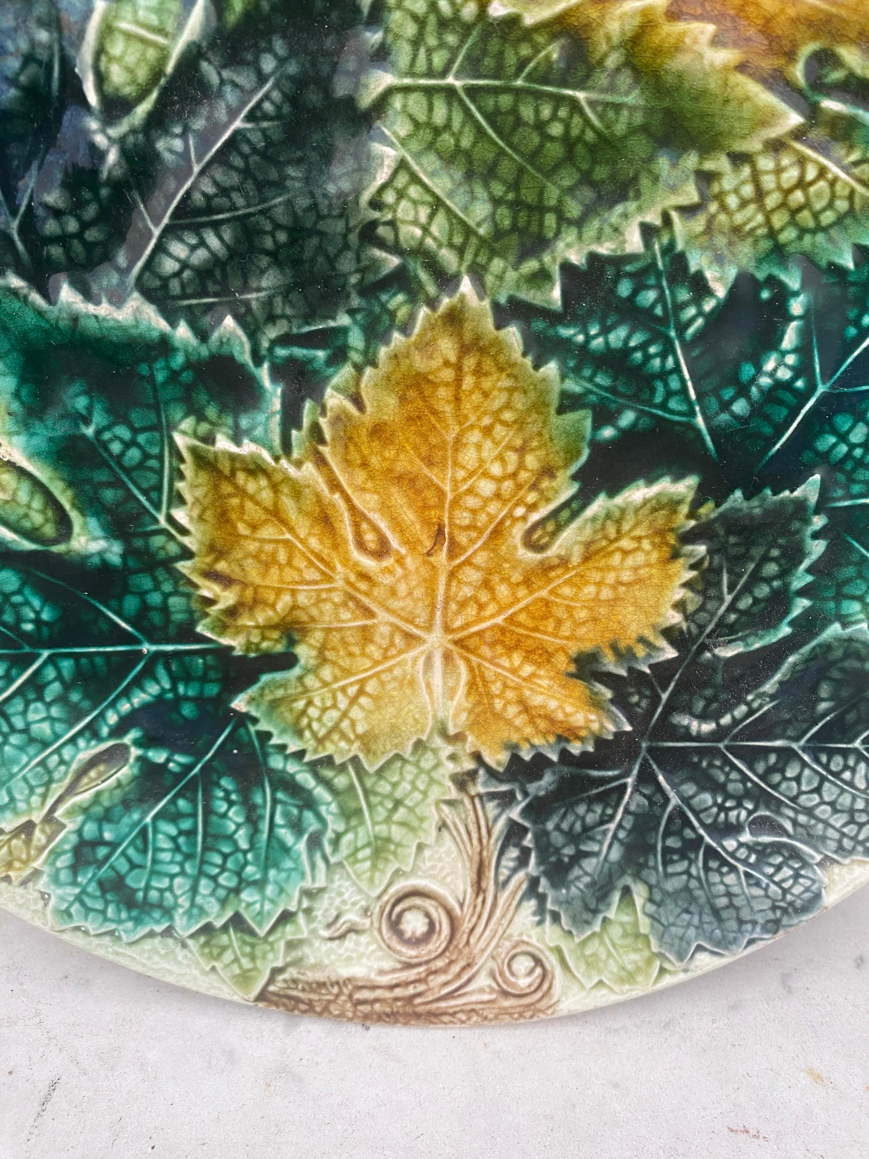 Belgian Large Majolica Leaves Plate Wasmuel, circa 1890 For Sale