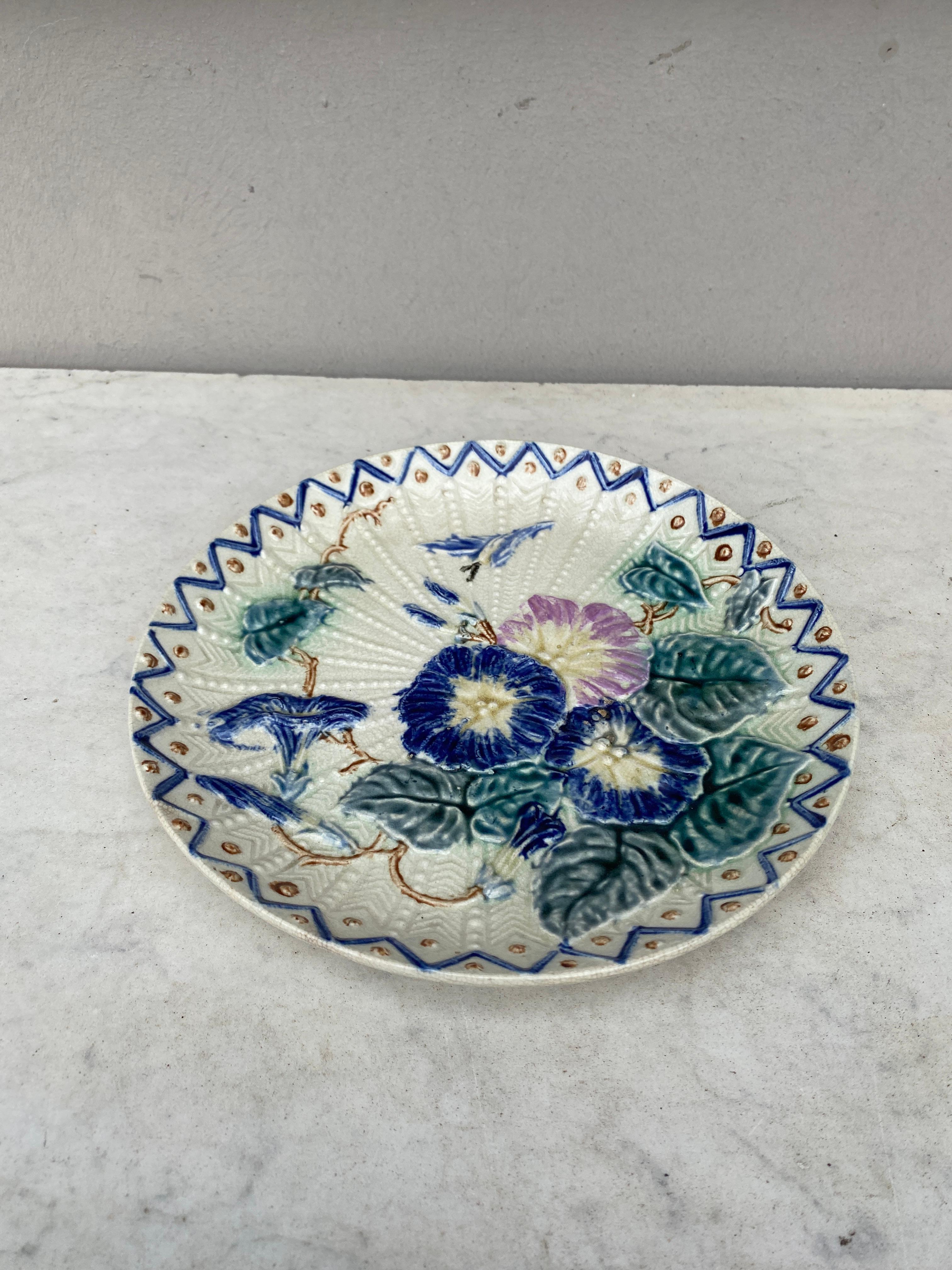Rustic Large Majolica Morning Glory Plate Wasmuel, circa 1890 For Sale