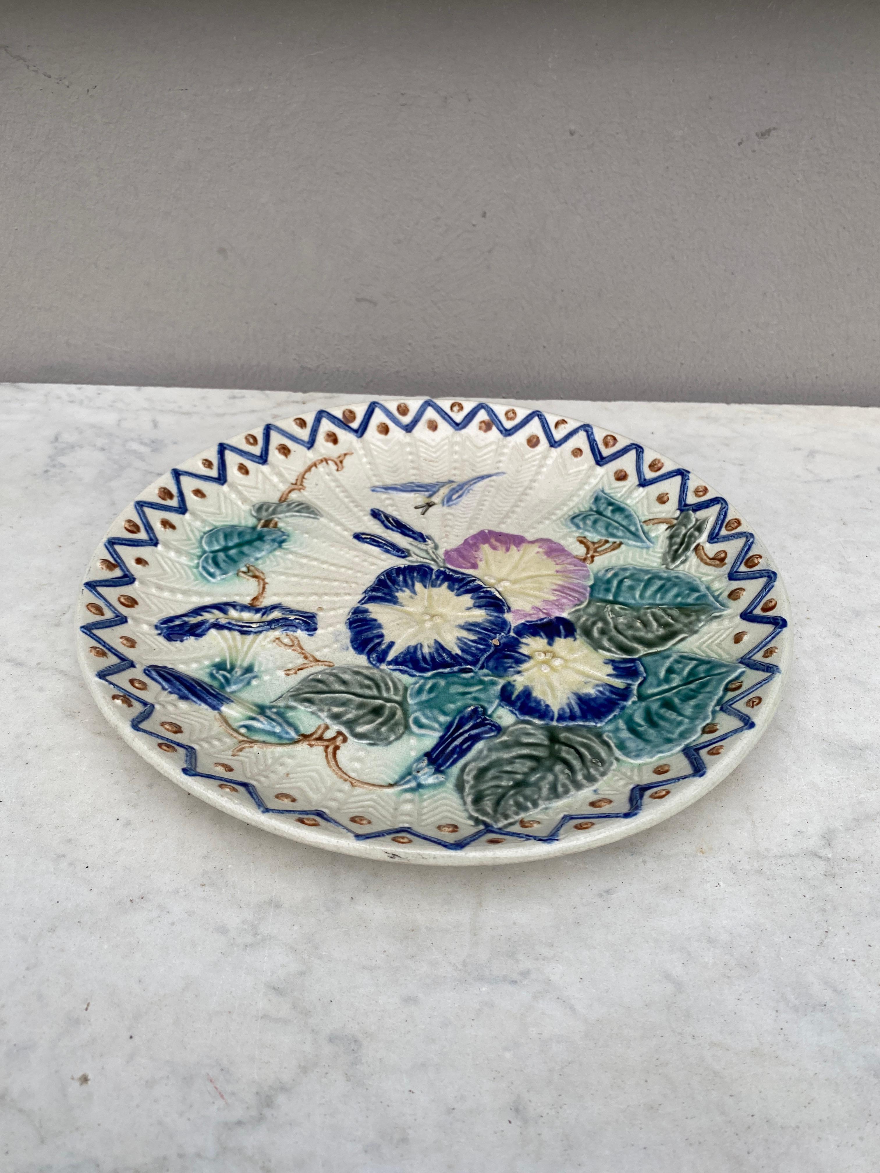 Belgian Large Majolica Morning Glory Plate Wasmuel, circa 1890 For Sale