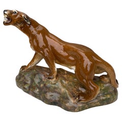 Leone di montagna in maiolica di grandi dimensioni Clement Massier, 1890 ca.