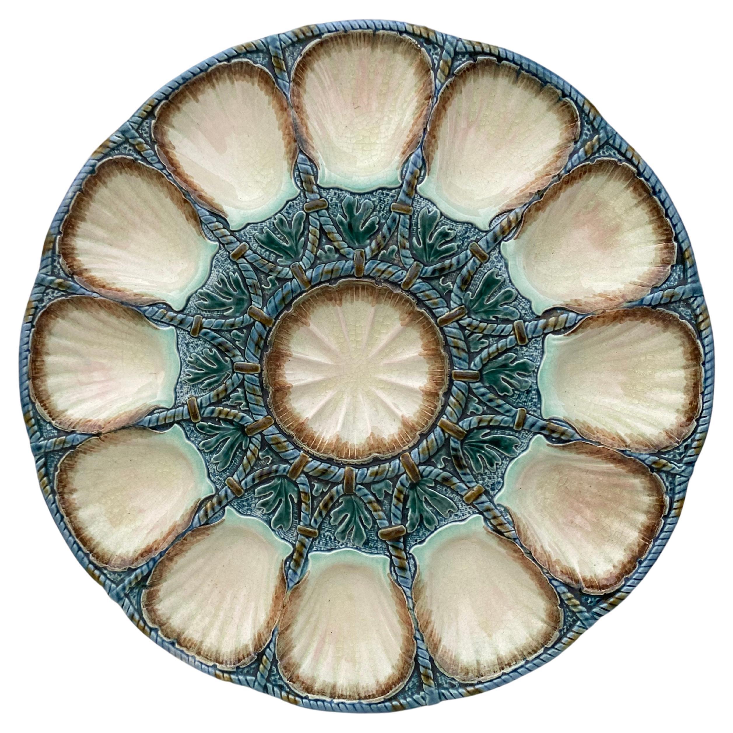 Large Majolica Oyster Platter Sarreguemines Circa 1870 For Sale