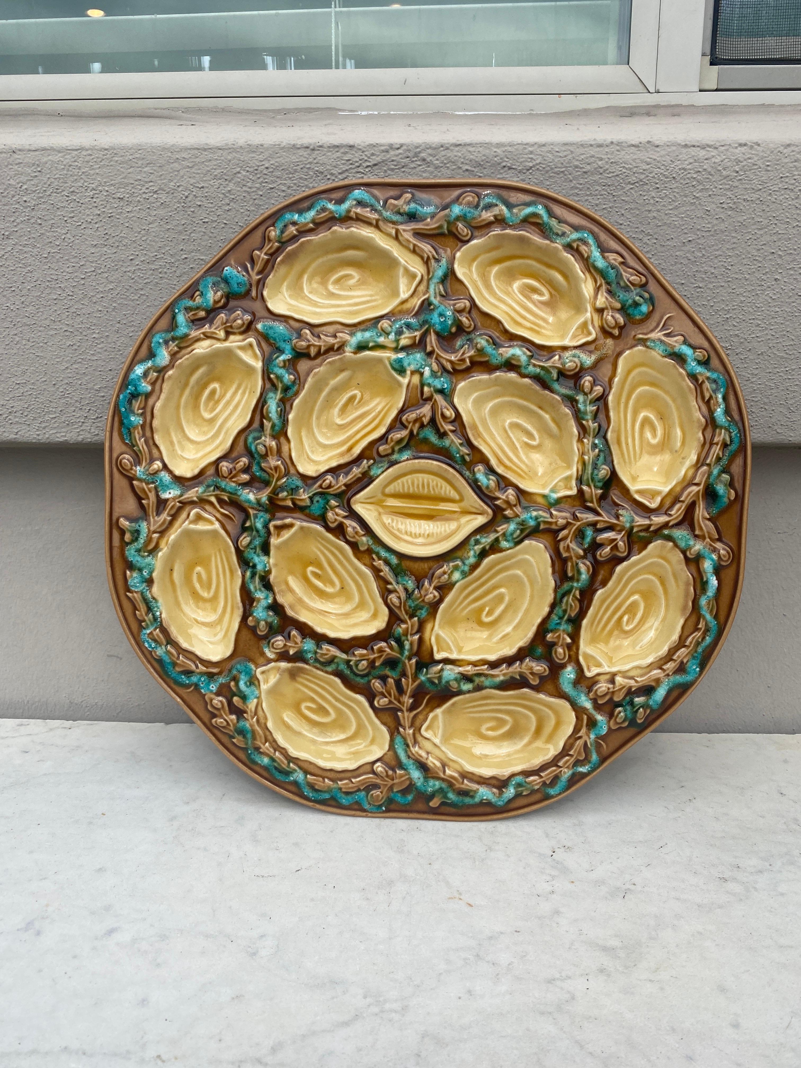 Early 20th Century Large Majolica Oyster Platter Sarreguemines, Circa 1920 For Sale