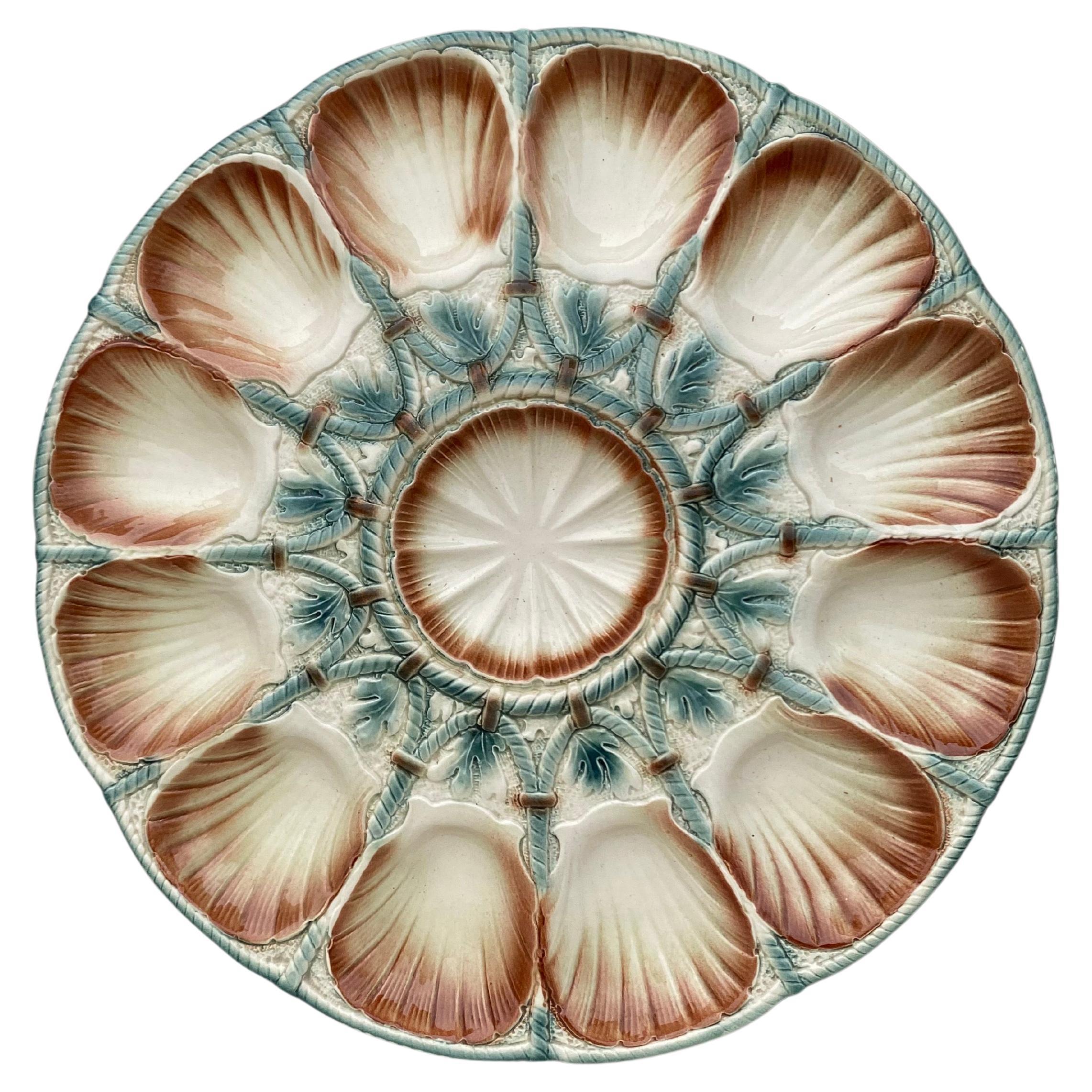 Large Majolica Oyster Platter Sarreguemines, Circa 1920