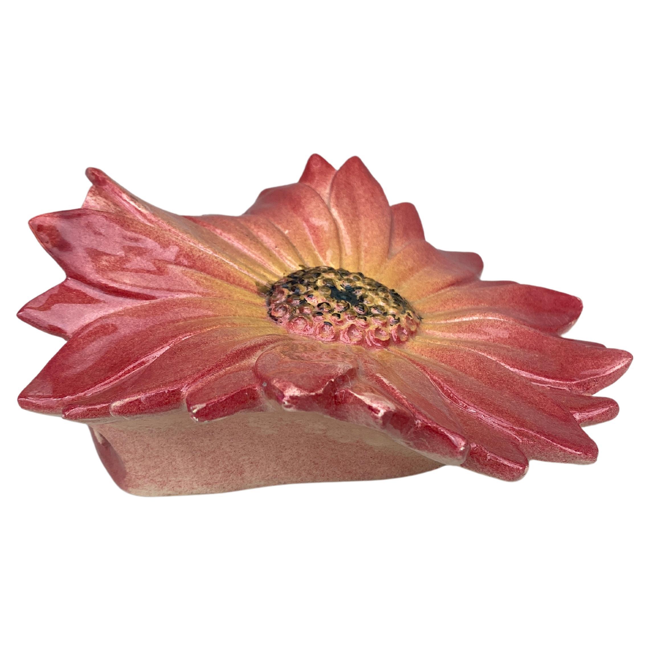 Large Majolica Pink Daisy Wall Pocket Clement Massier, circa 1890 In Good Condition For Sale In Austin, TX