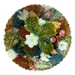 Large Majolica Strawberry Orchies Platter, circa 1880