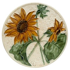 Large Majolica Sunflower Platter Villeroy & Boch, circa 1920
