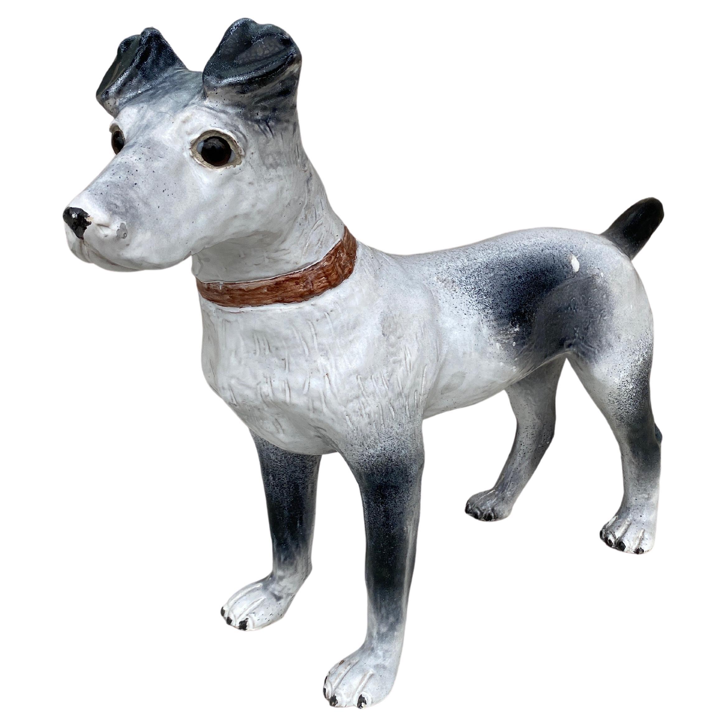 Großer Majolika-Terrakotta-Hundehund Bavent aus Majolika