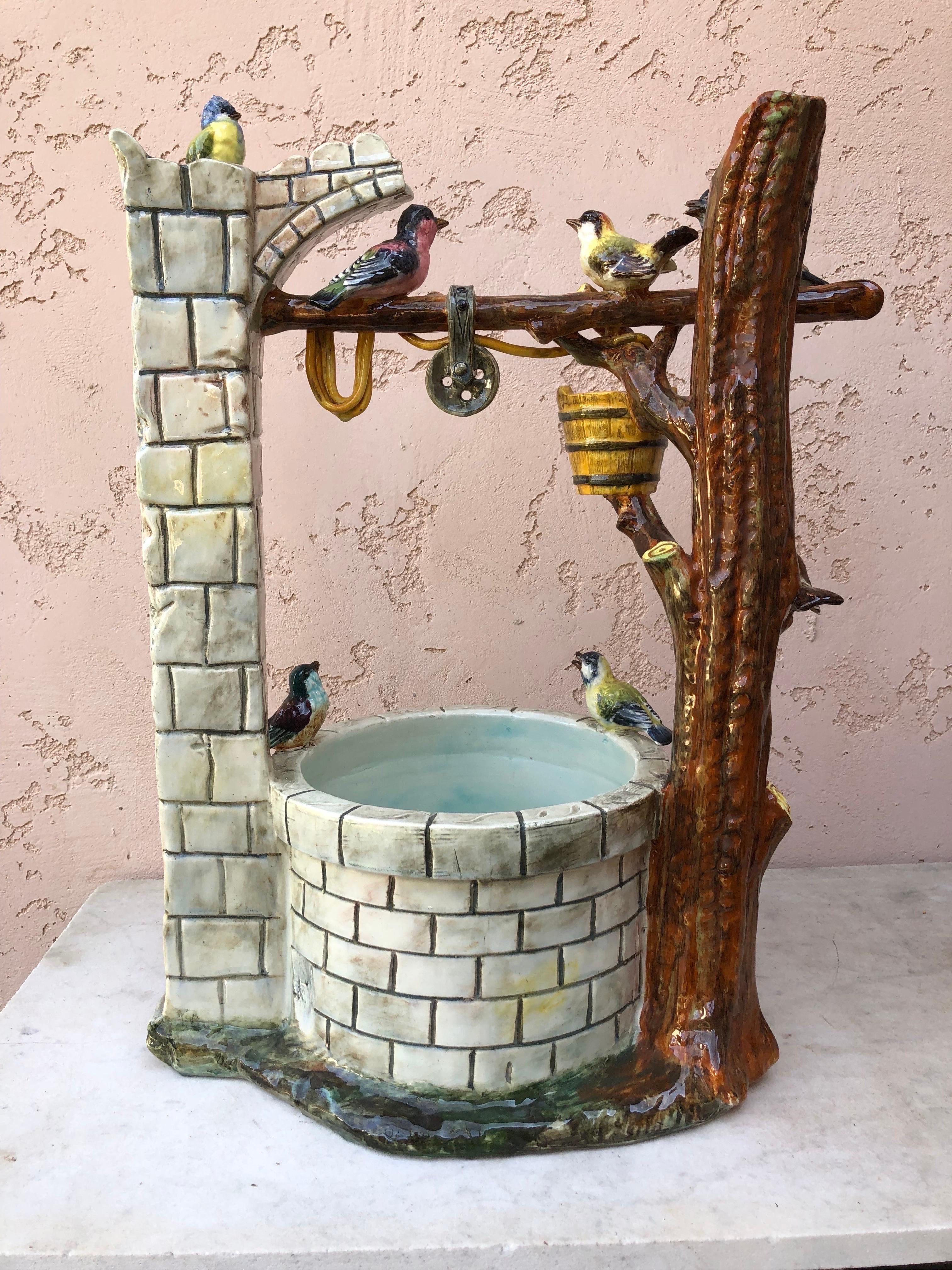 Large Majolica Well with Birds Jerome Massier Fils, Circa 1910 For Sale 2