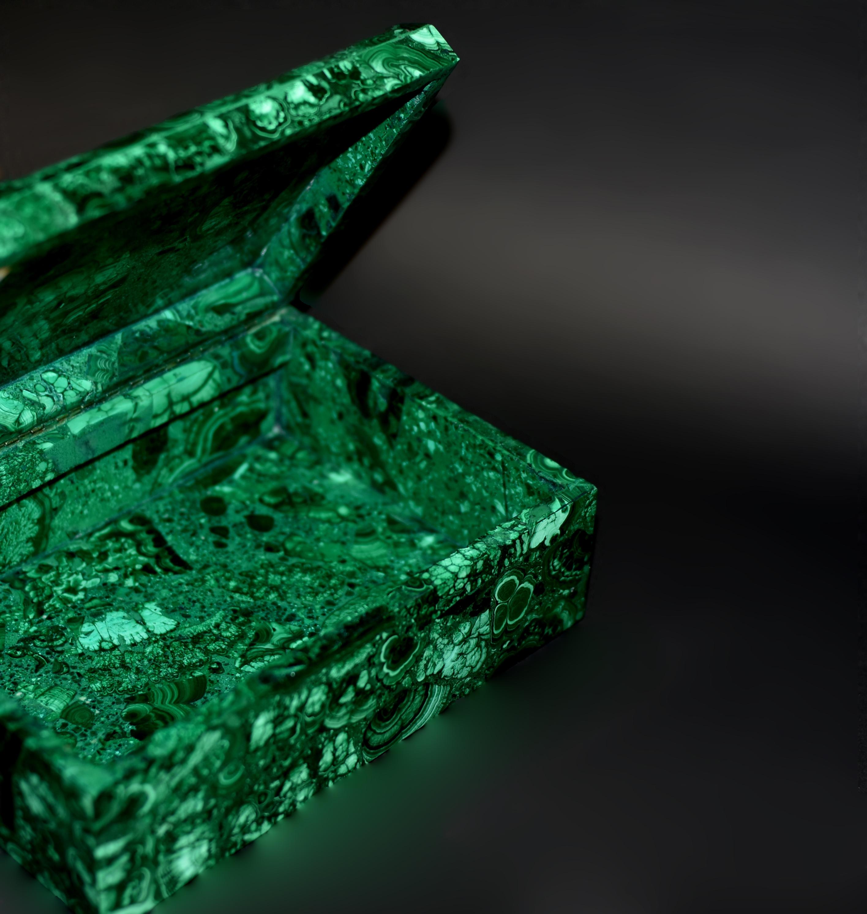 Large Malachite Box 8