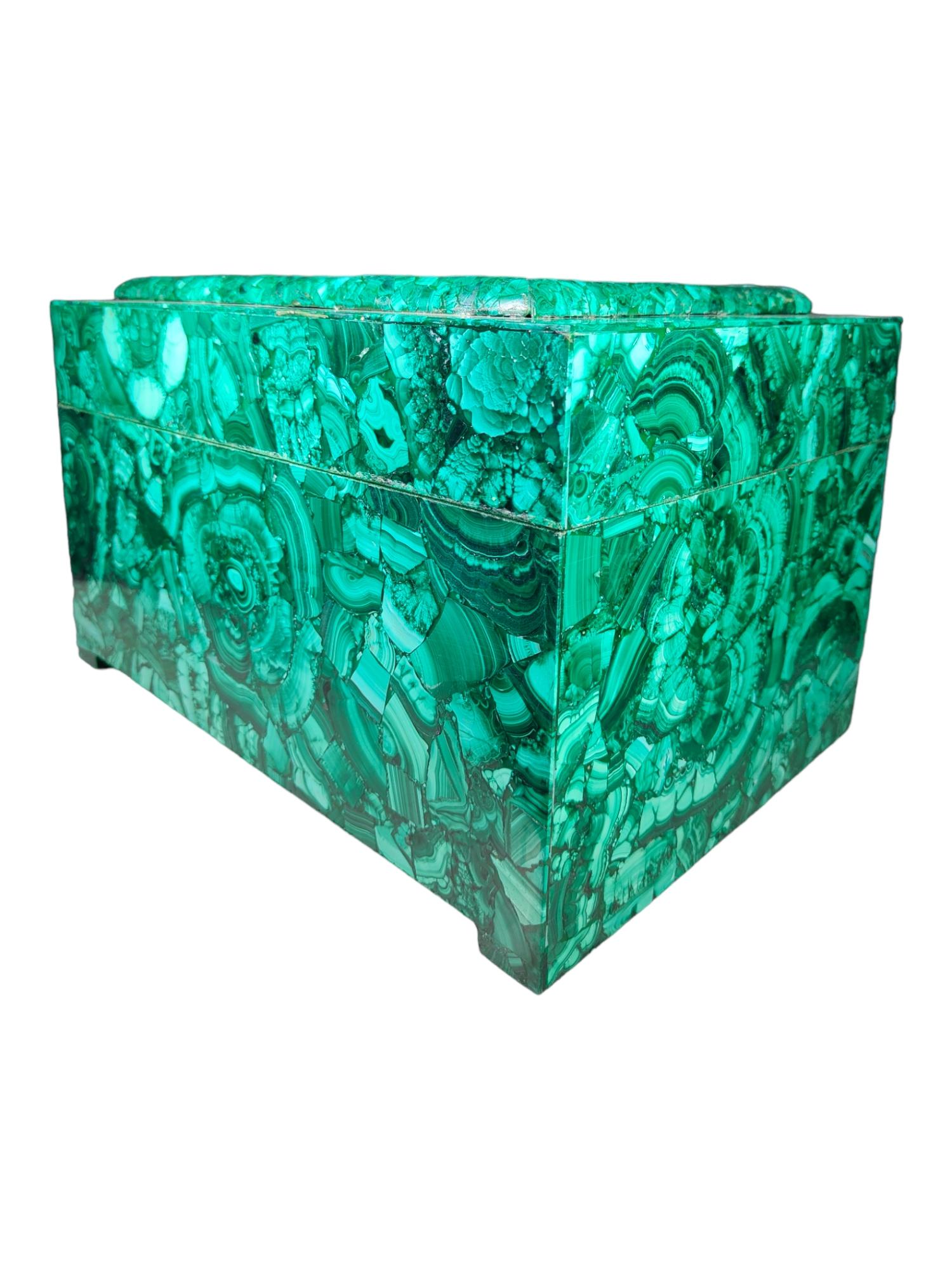 Large Malachite Box from the Mid-20th Century For Sale 8