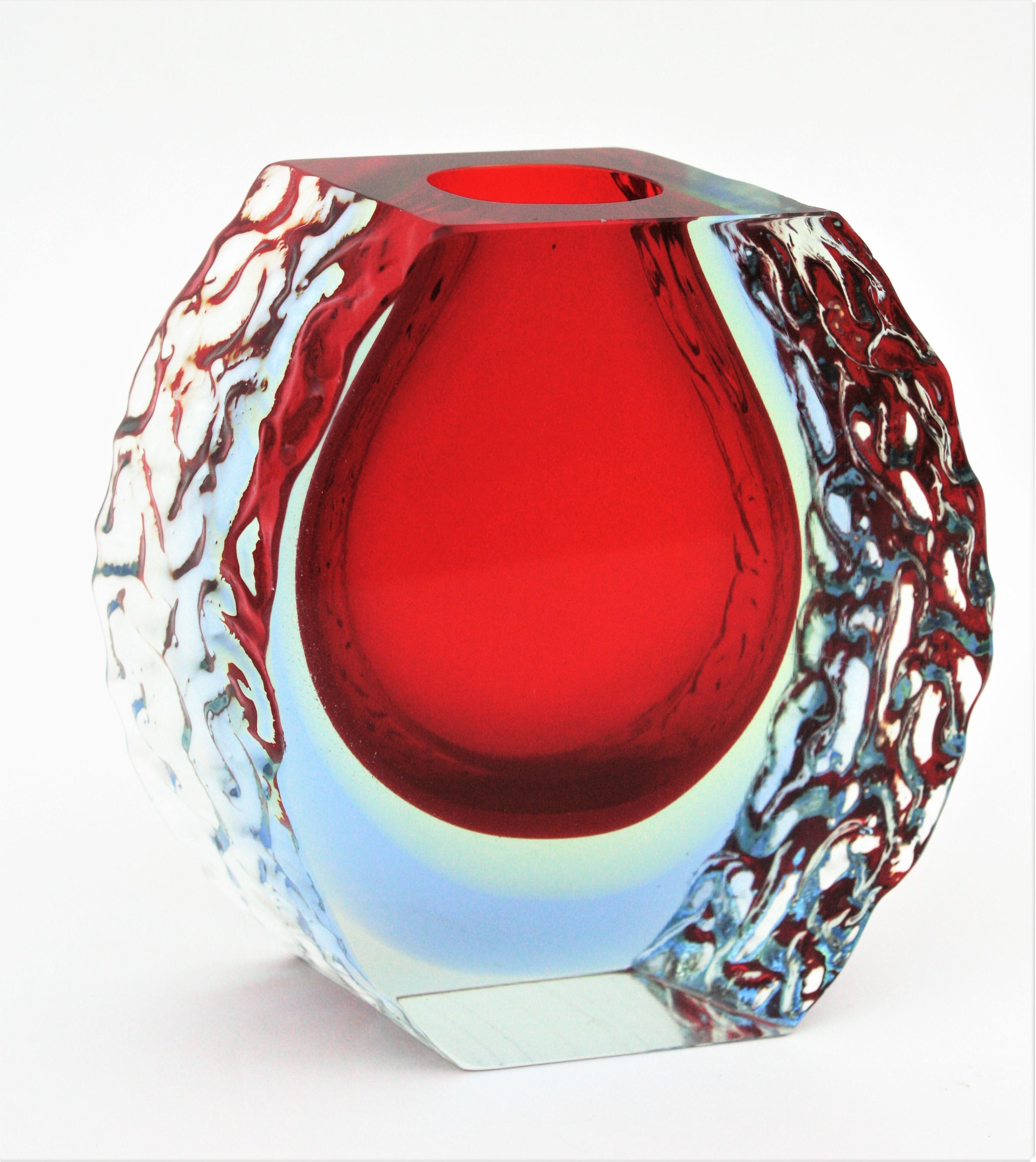 Art Glass Large Mandruzzato Murano Faceted Textured Red, Blue, Yellow Sommerso Glass Vase