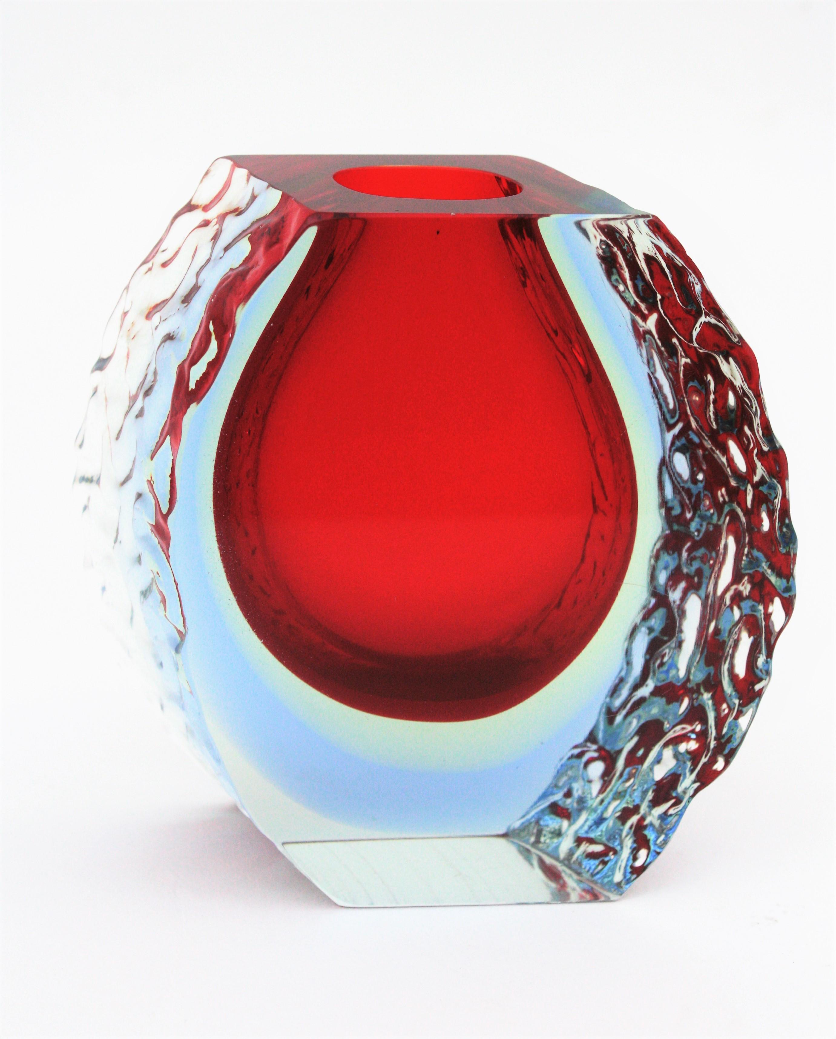 Large Mandruzzato Murano Faceted Textured Red, Blue, Yellow Sommerso Glass Vase 2