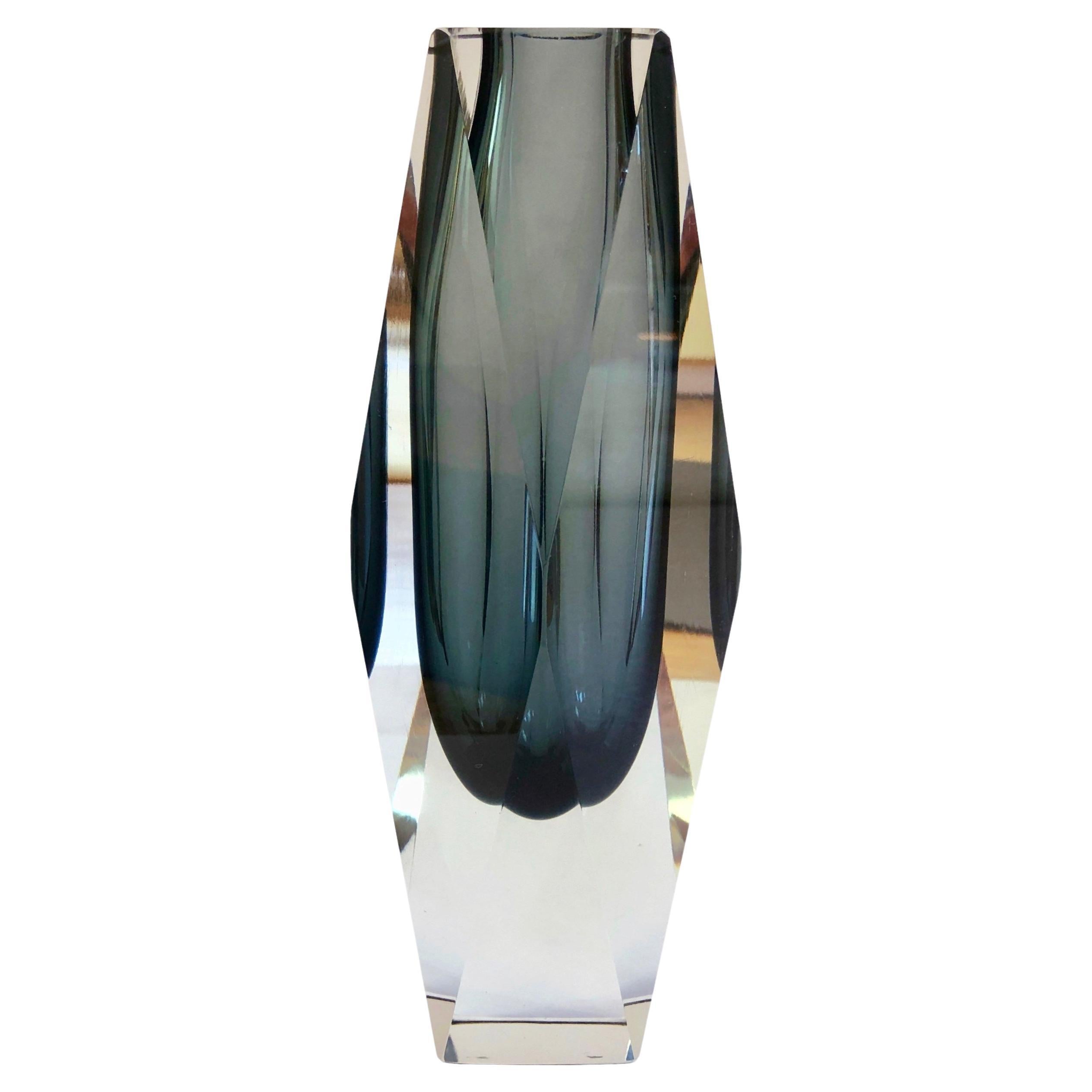 Large Mandruzzato Murano Sommerso Smoked Grey Clear Faceted Art Glass Vase