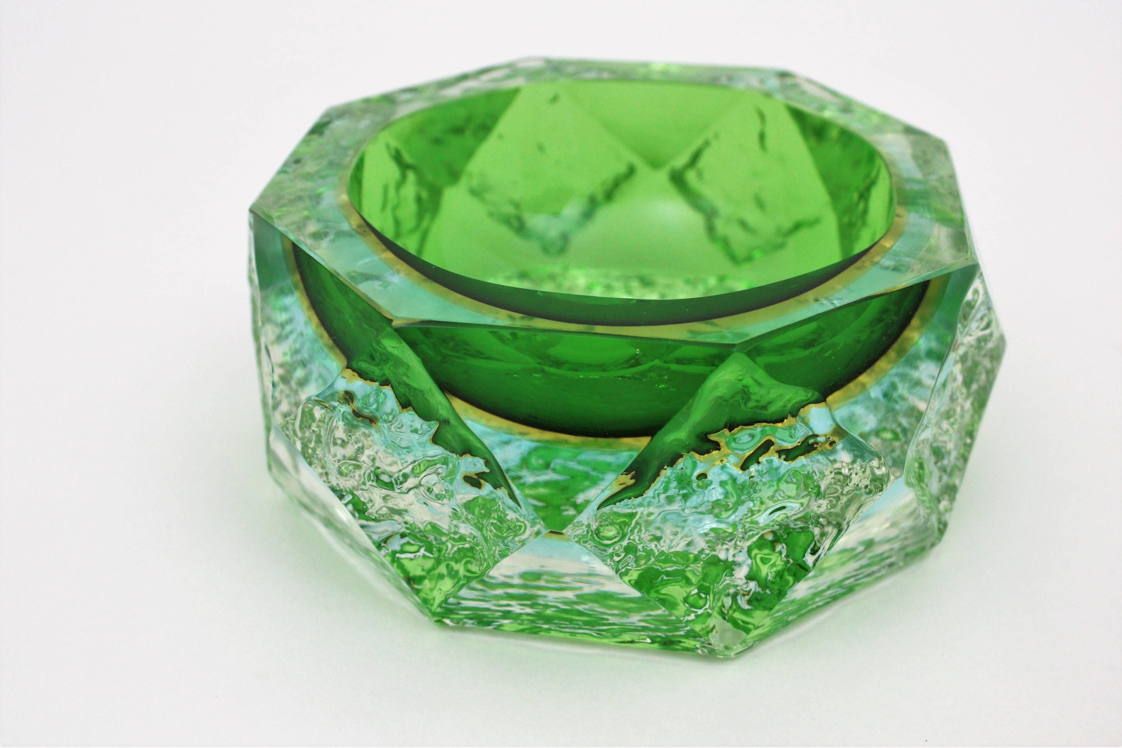 20th Century Mandruzzato Murano Ice Glass Faceted Sommerso Green Blue Yellow Art Glass Bowl