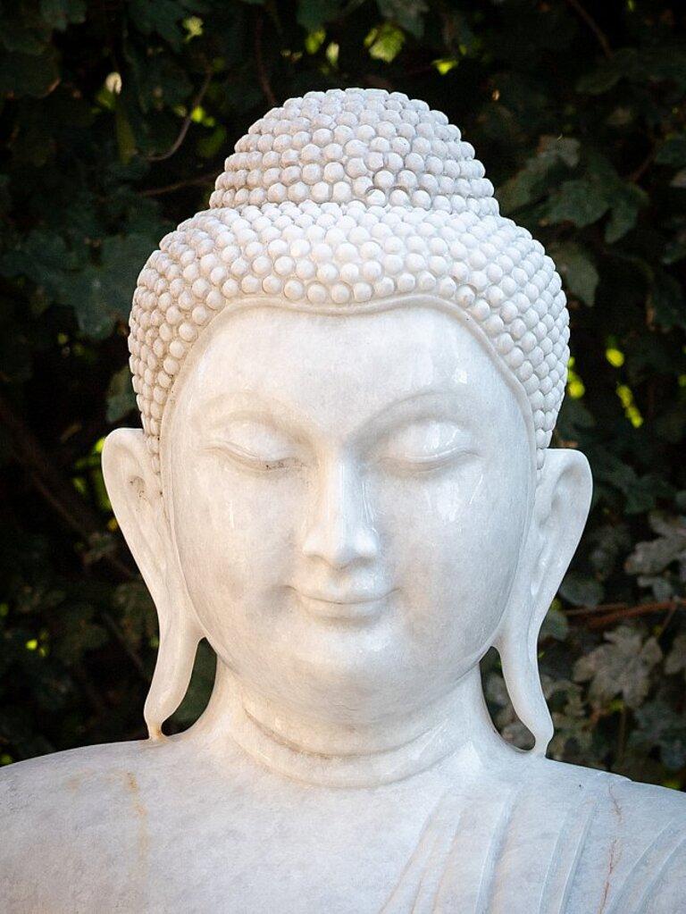 marble buddha head