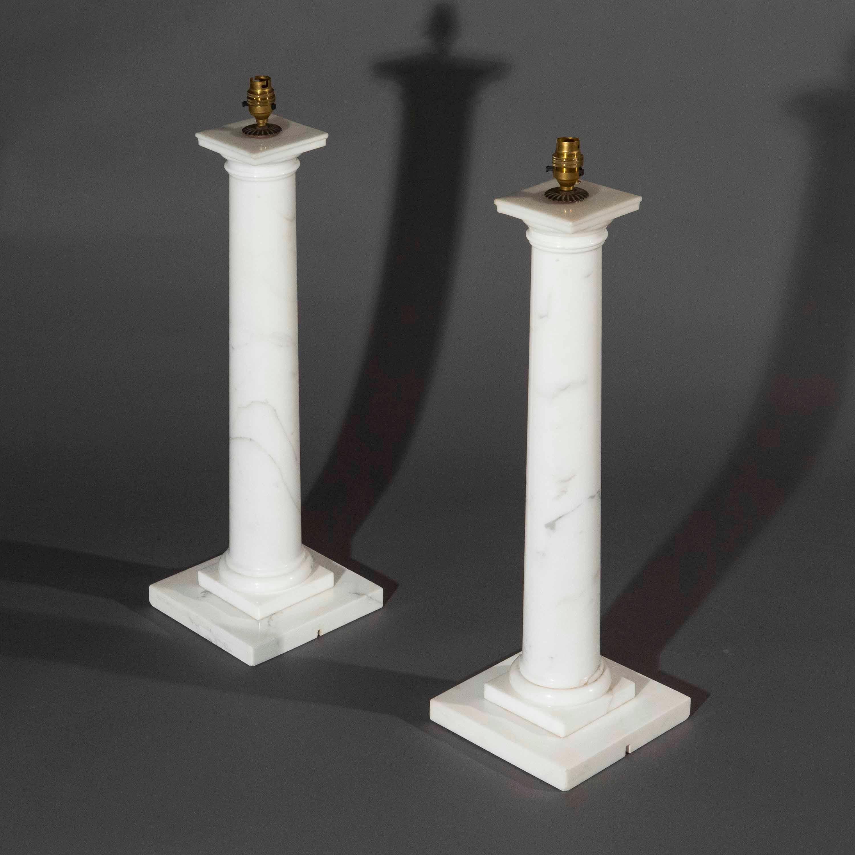 Lámparas de sobremesa grandes con columna de mármol en Bueno estado para la venta en Richmond, London