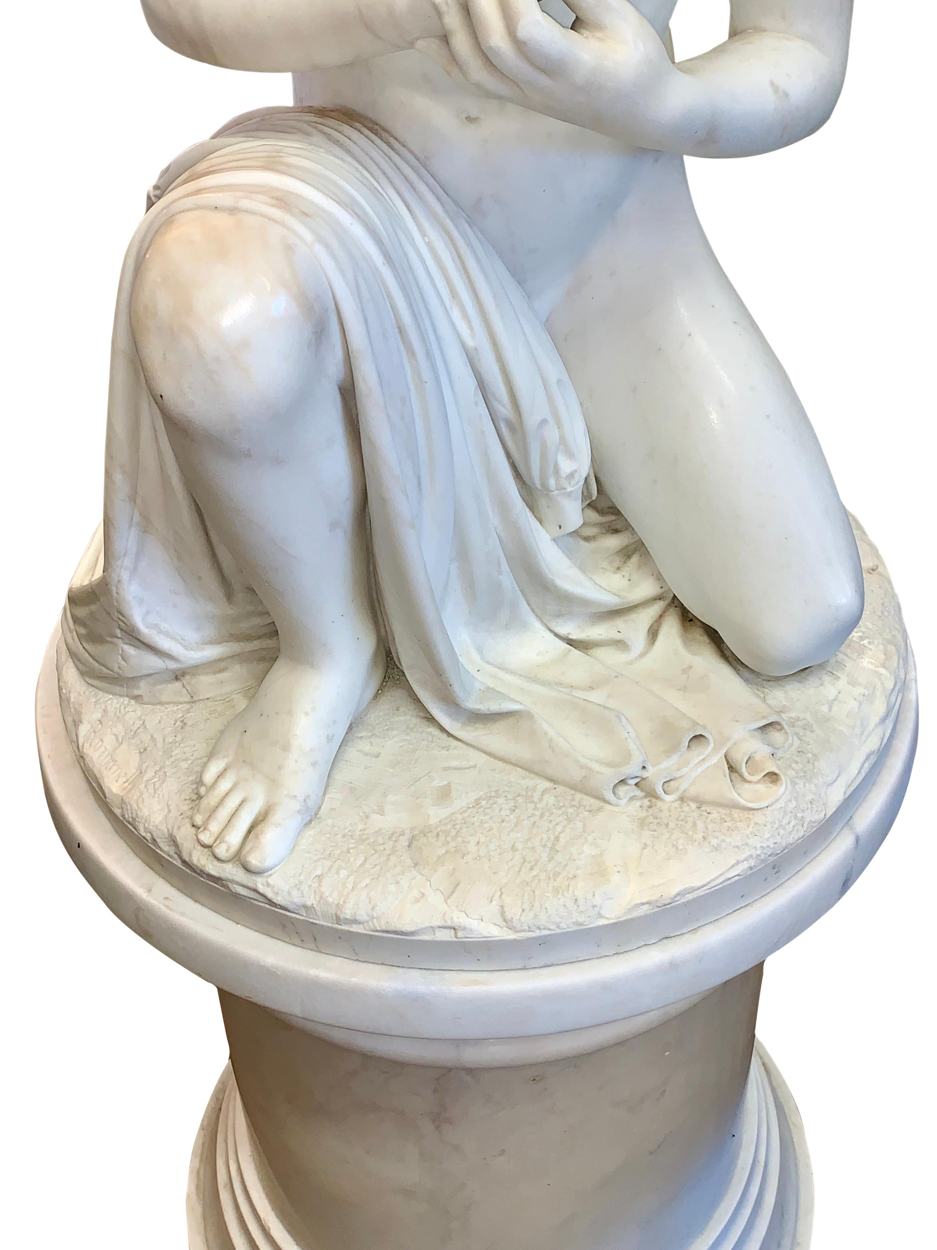 Grande figurine en marbre par Romanelli, « Le fils de William Tell » en vente 2
