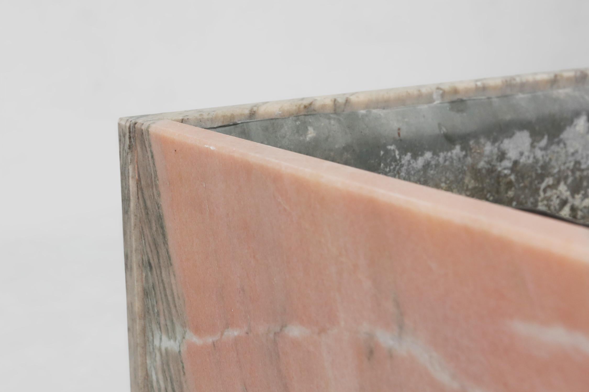 Large marble planter in pink marble, Belgium ca. 1980 For Sale 8