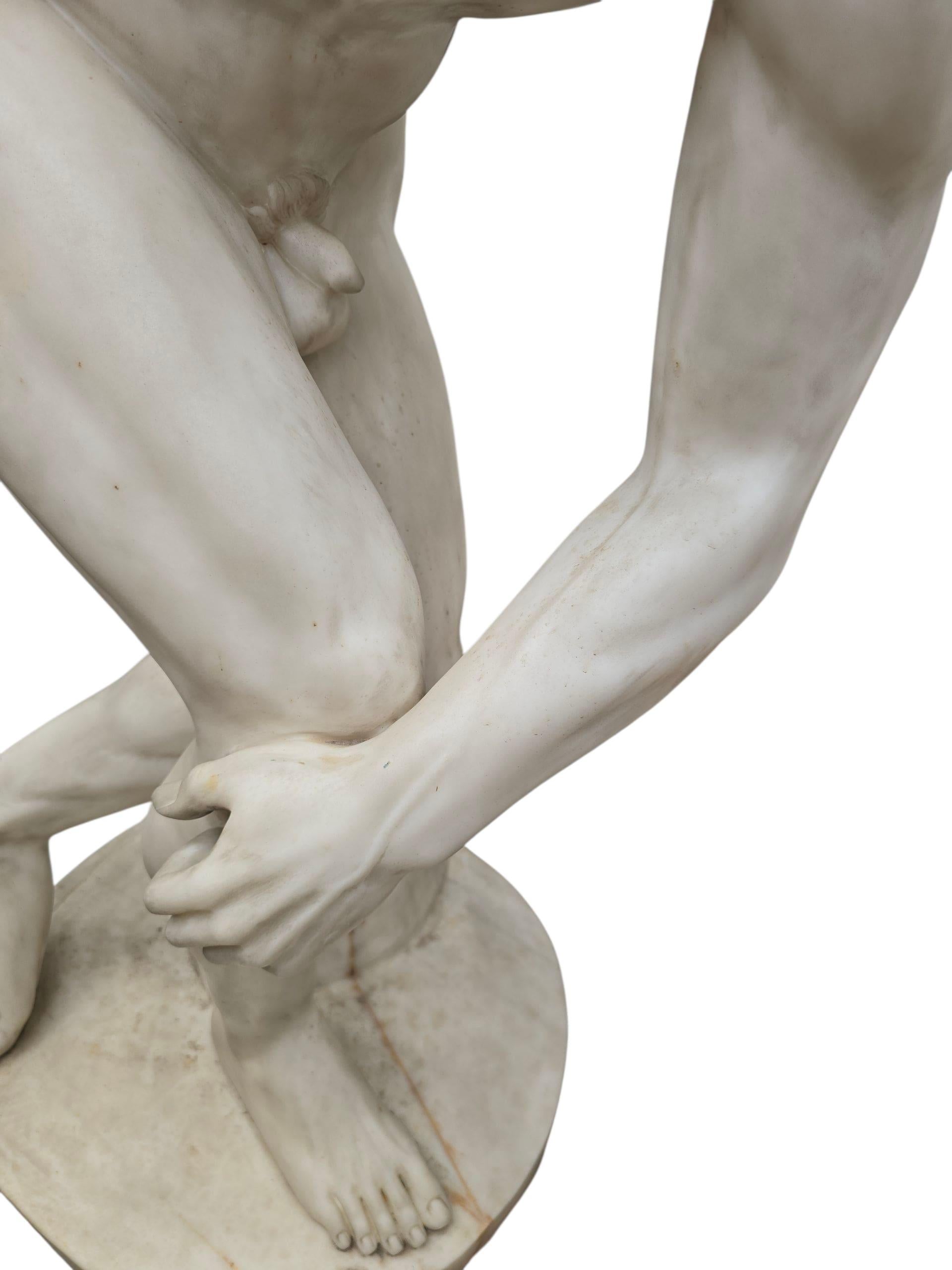 Gran escultura de mármol del Discóbolo, Italia, años 70 Mármol en venta