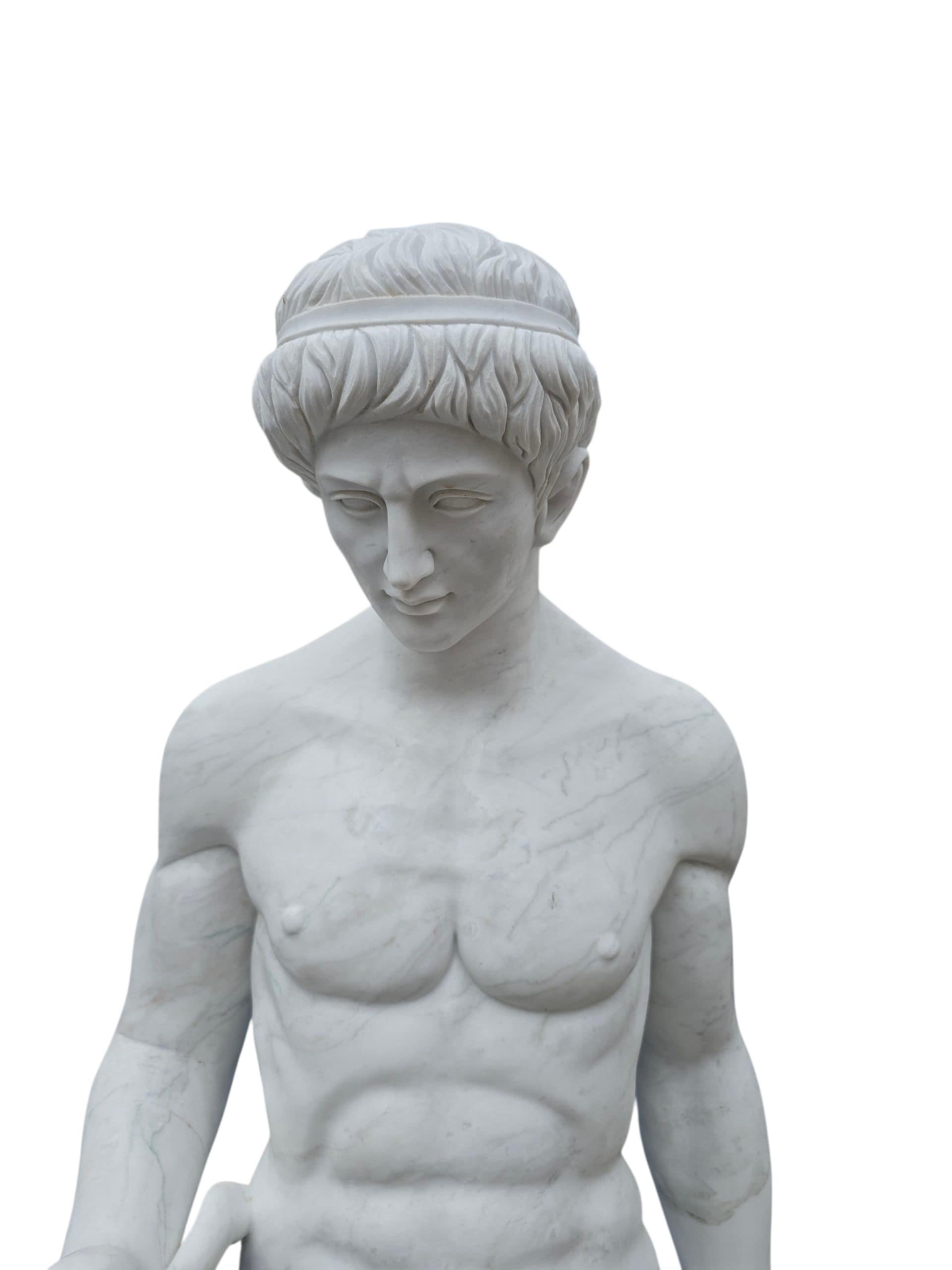 Grande scultura in marmo del Discobolo, Italia, anni '70 in vendita 1