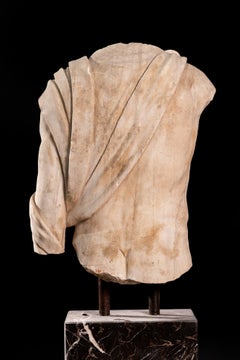 Großer Torso aus Marmor, 130 cm