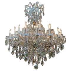 Large Maria Teresa crystal chandelier with twenty four lights