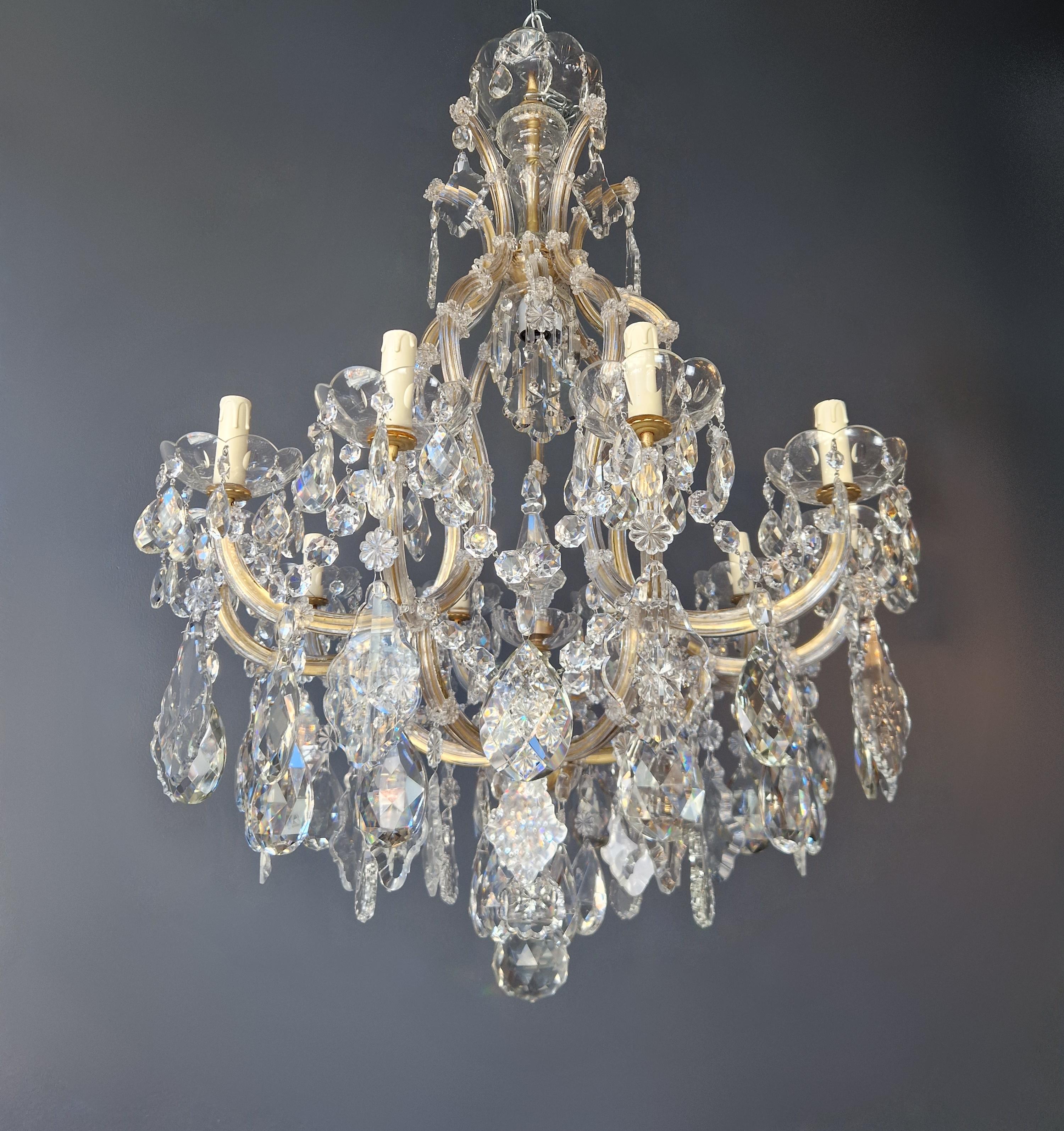 Hand-Knotted Large Maria Theresa Crystal Chandelier Antique Classic Clear Glass For Sale