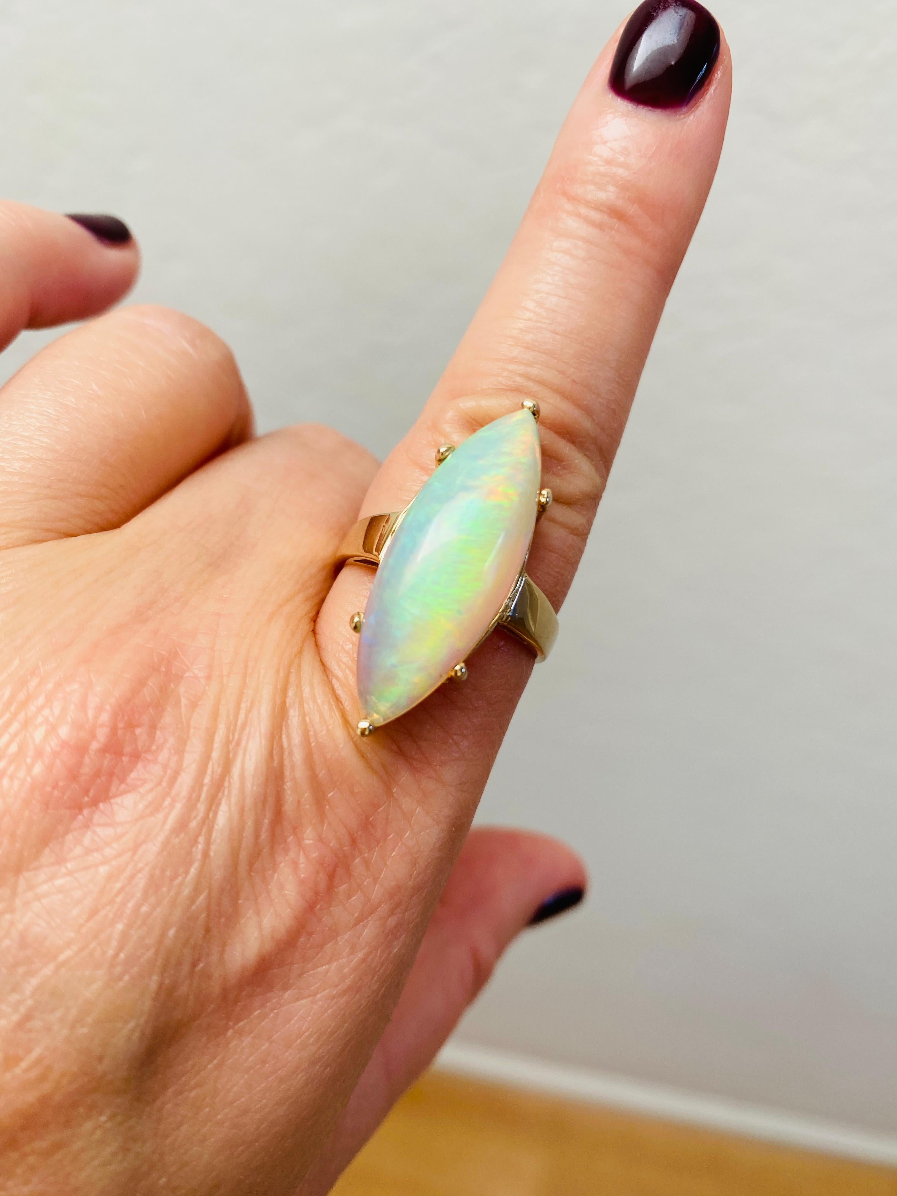 opal ring gold