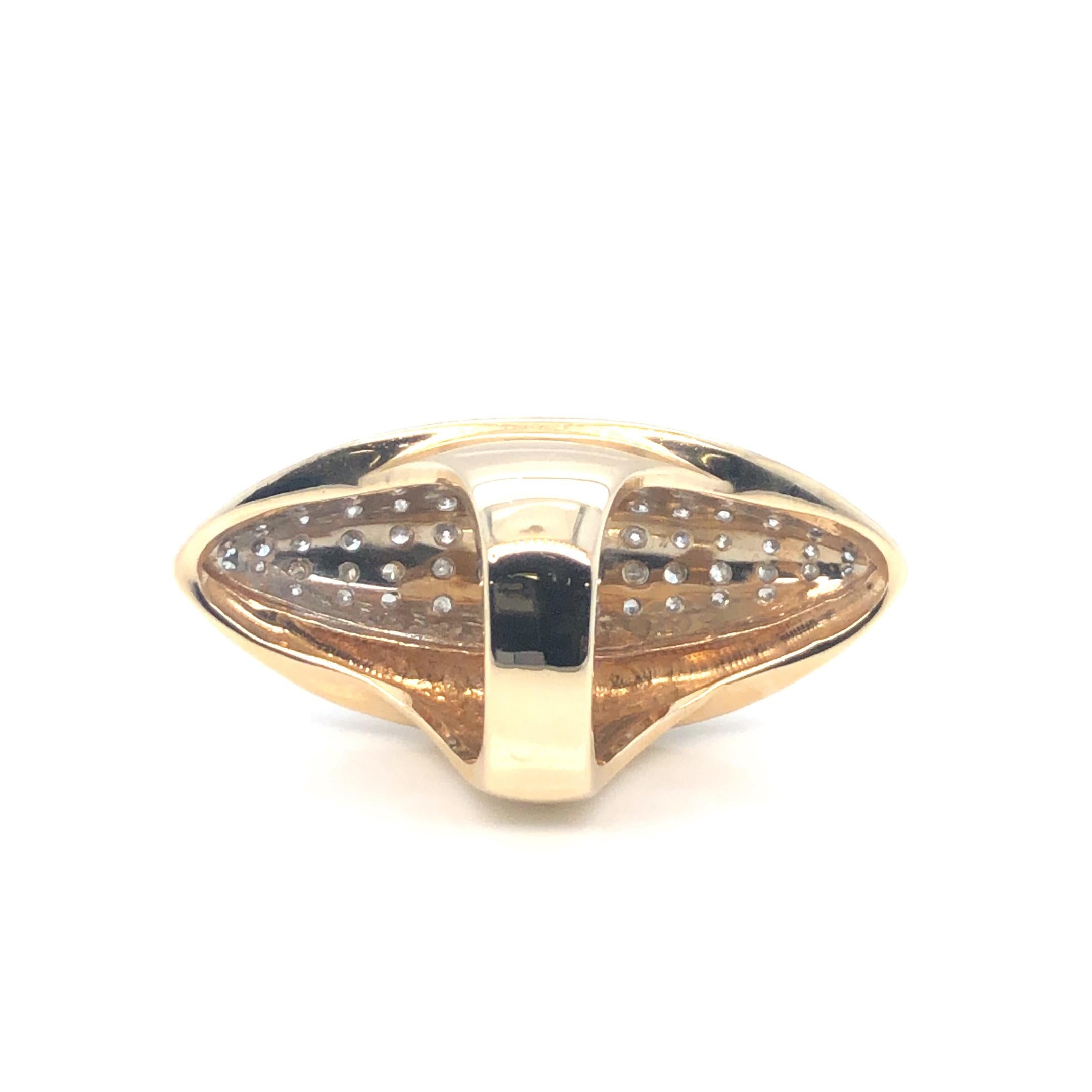 Large Marquise Shape Ring With Textured Border and Diamonds 14K Yellow Gold In Good Condition For Sale In Dallas, TX