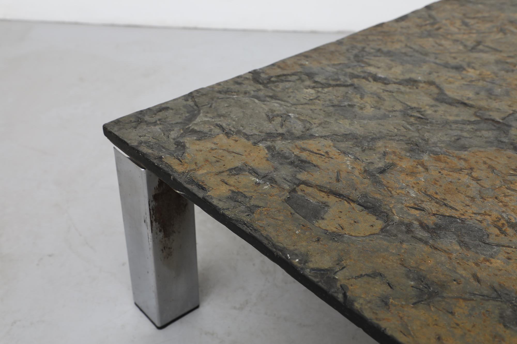 Magnifique table basse flottante de style Martin Visser avec base chromée en vente 2
