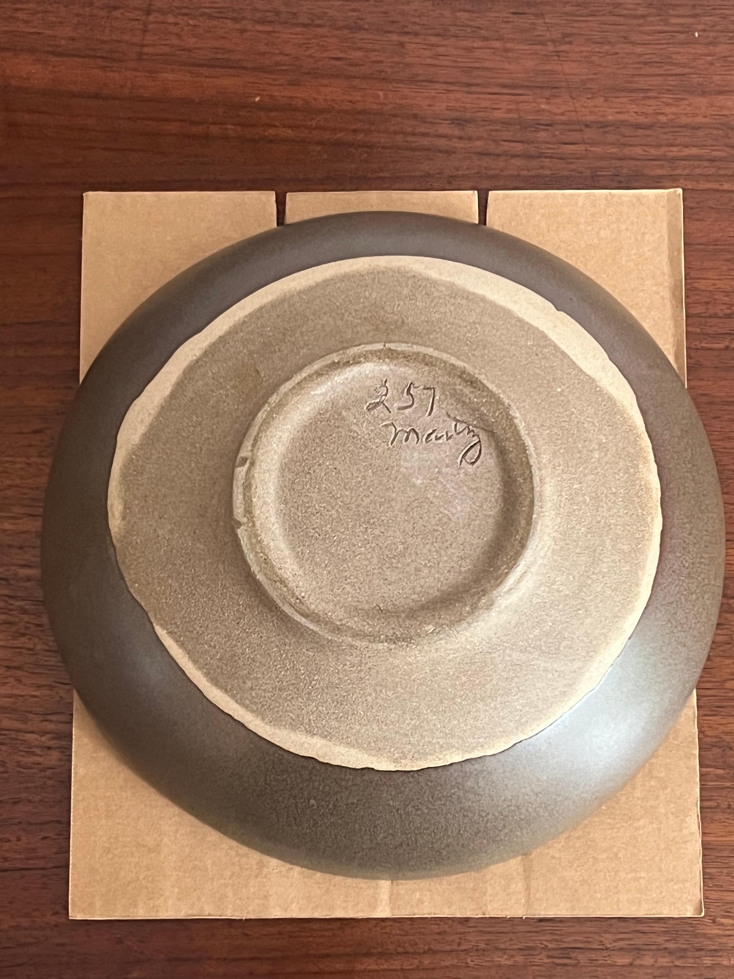 Large Martz Centerpiece Bowl by Jane and Gordon Martz, Marshall Studios, Ceramic For Sale 2