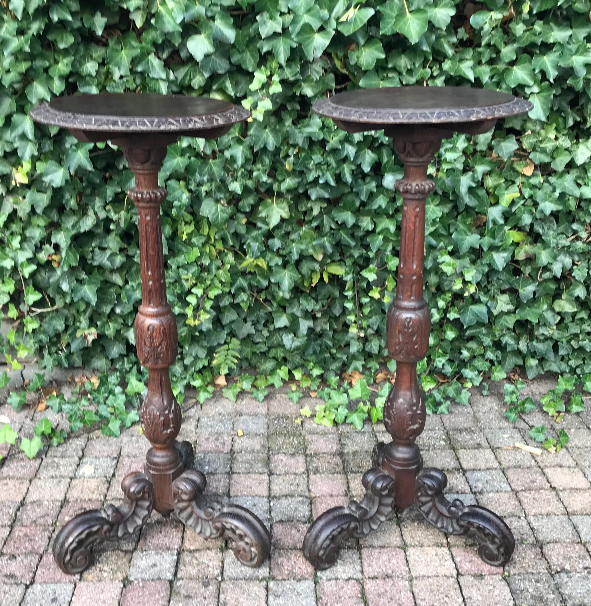 Large & Marvelous Pair of Handcrafted Oak Gueridon Flower Tables, Pedestals For Sale 9