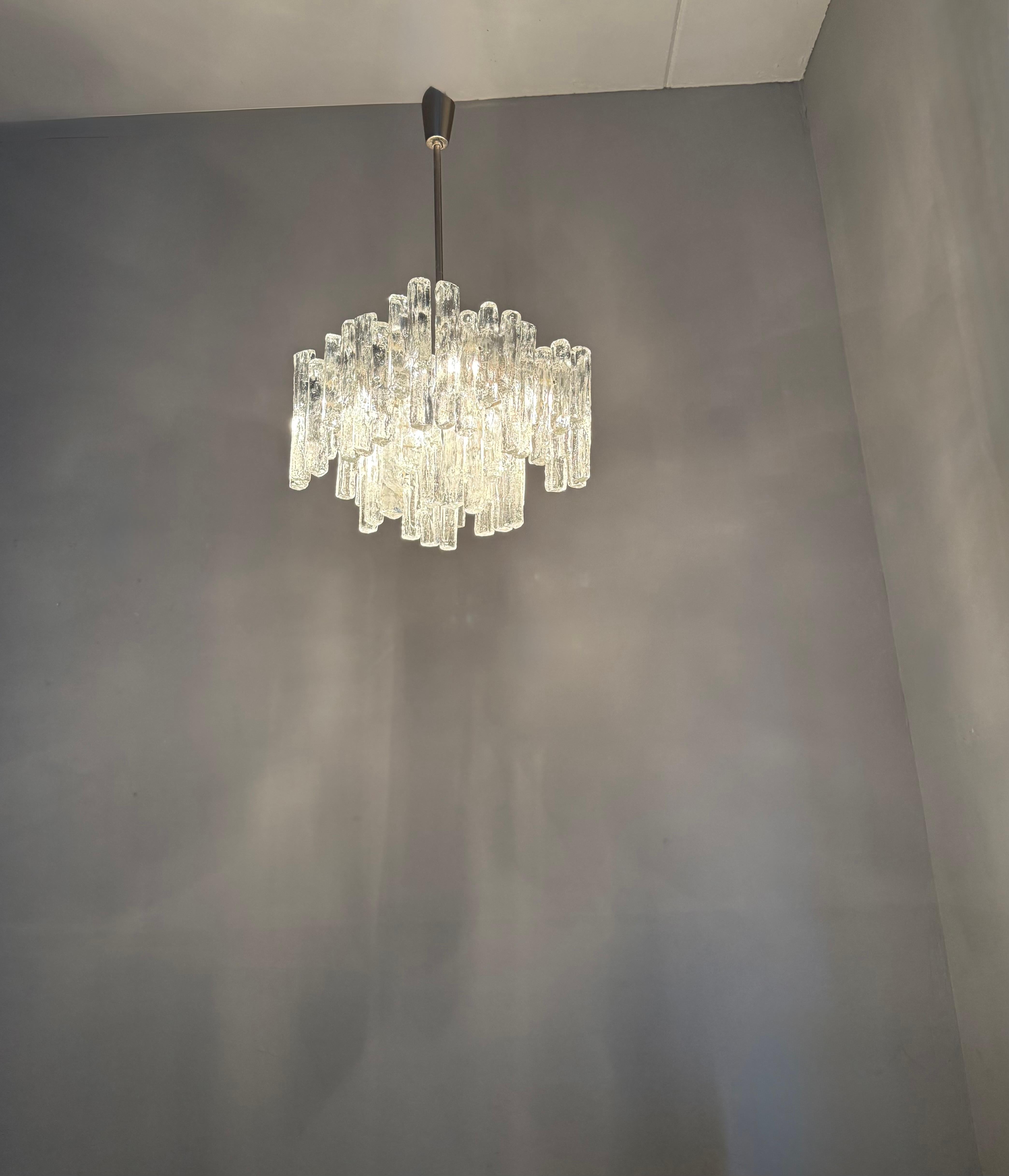 Large & Marvelous Shape Austria Kalmar Chandelier Iced Murano Glass & Nickel For Sale 12