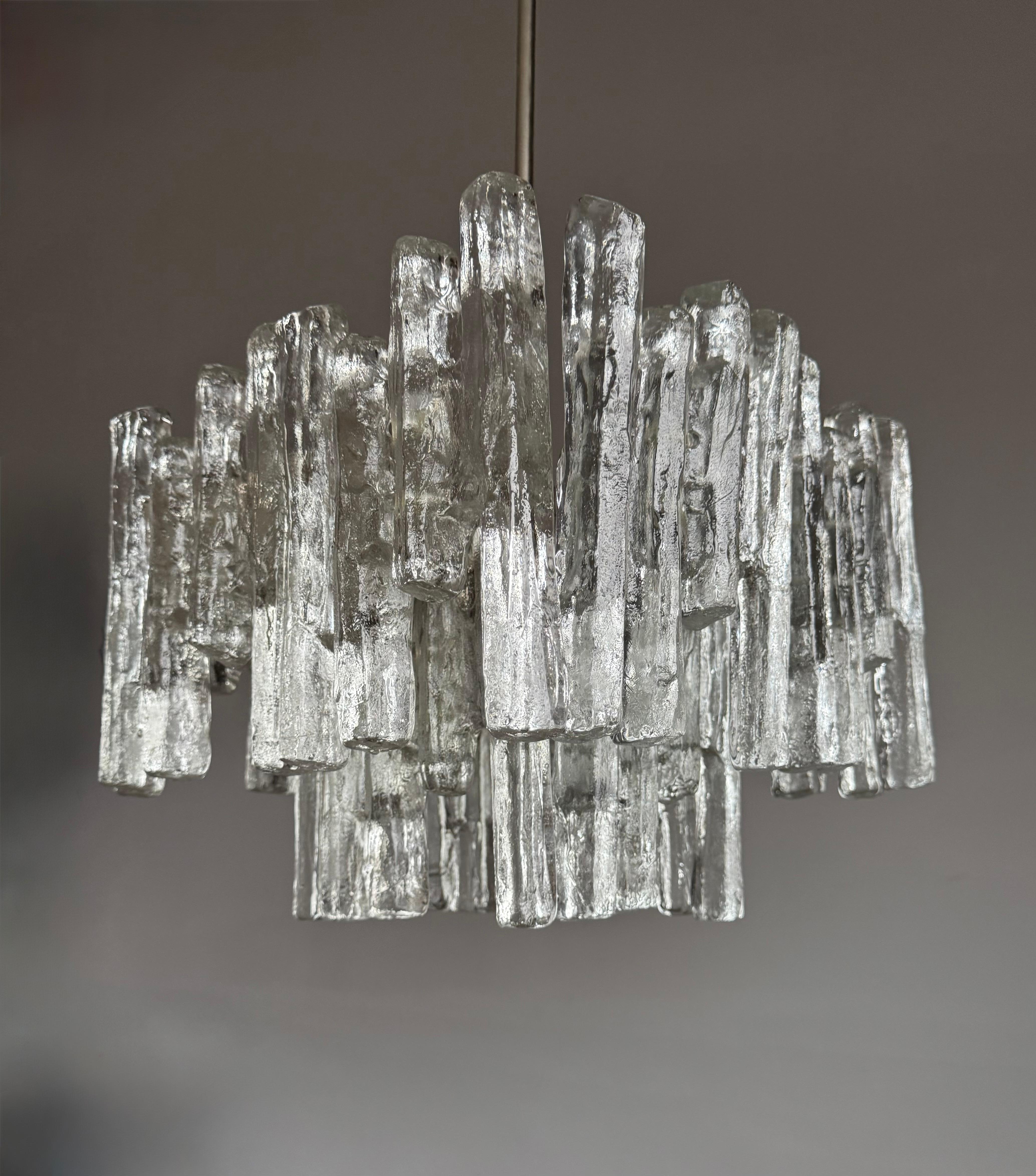 Large & Marvelous Shape Austria Kalmar Chandelier Iced Murano Glass & Nickel In Good Condition For Sale In Lisse, NL