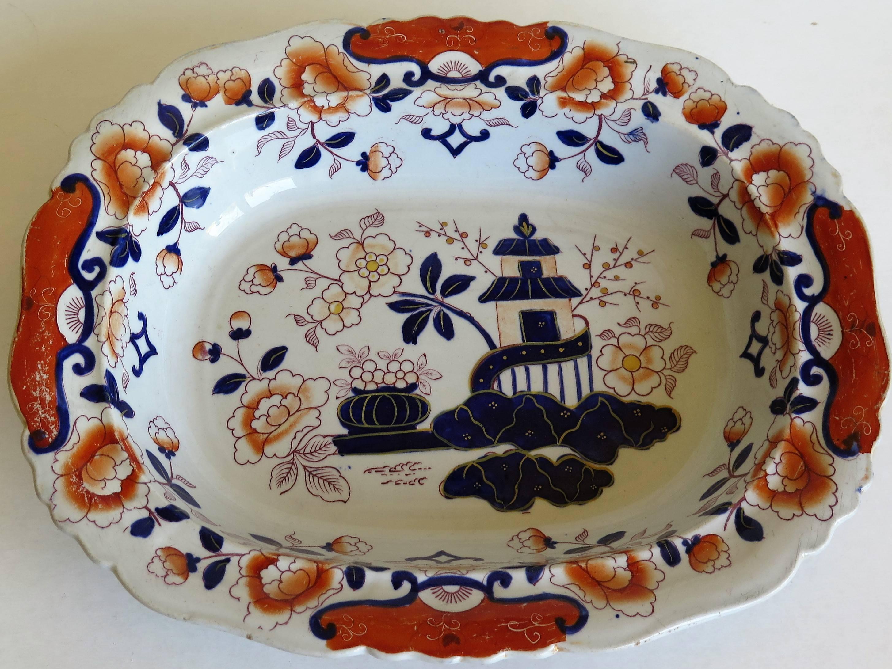 English Large Mason's Ashworth's Ironstone Dish Chinoiserie Pattern 124, circa 1865 For Sale