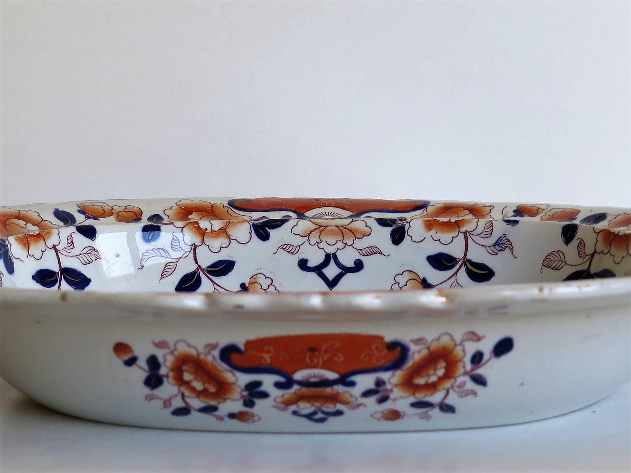 Large Mason's Ashworth's Ironstone Dish Chinoiserie Pattern 124, circa 1865 For Sale 2