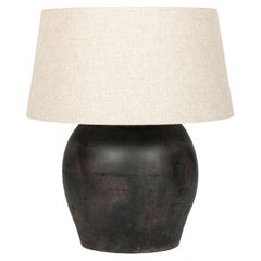 Große mattschwarze Töpferlampe mit Leinen-Trommelschirm