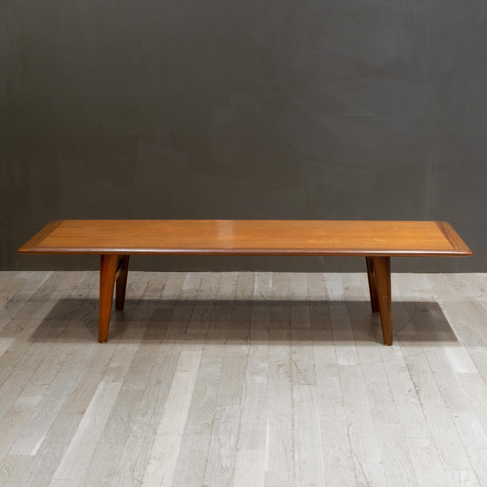 ABOUT

Contact us for more shipping quotes: San Francisco. 

A large midcentury Aase Molle & Traevarefabrik coffee table. Crafted from Teak with Walnut trim and original label.

 CREATOR Aase Molle & Traevarefabrik, Norway.
 DATE OF MANUFACTURE