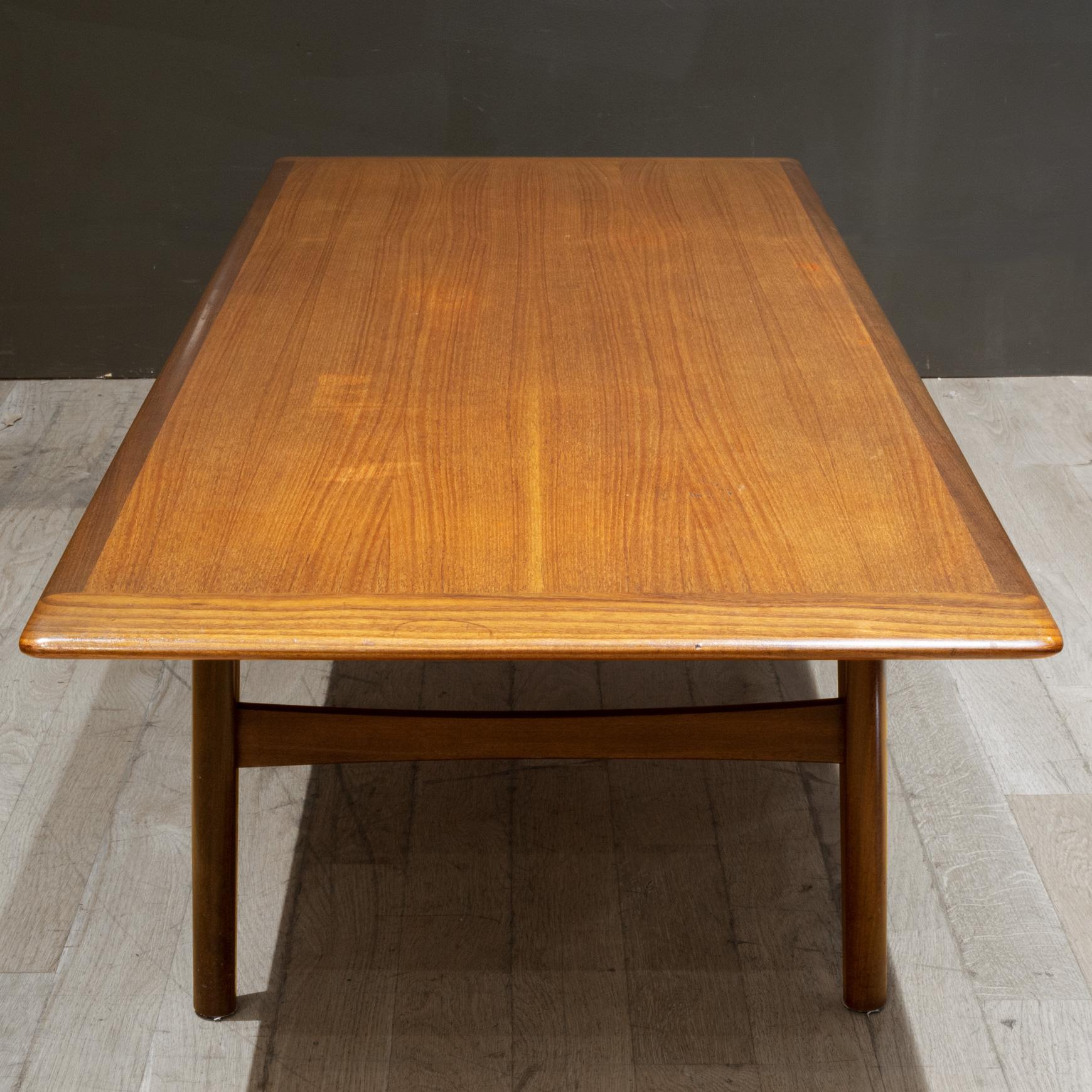 20th Century Large Mcm Aase Molle & Traevarefabrik Teak and Walnut Coffee Table circa 1960