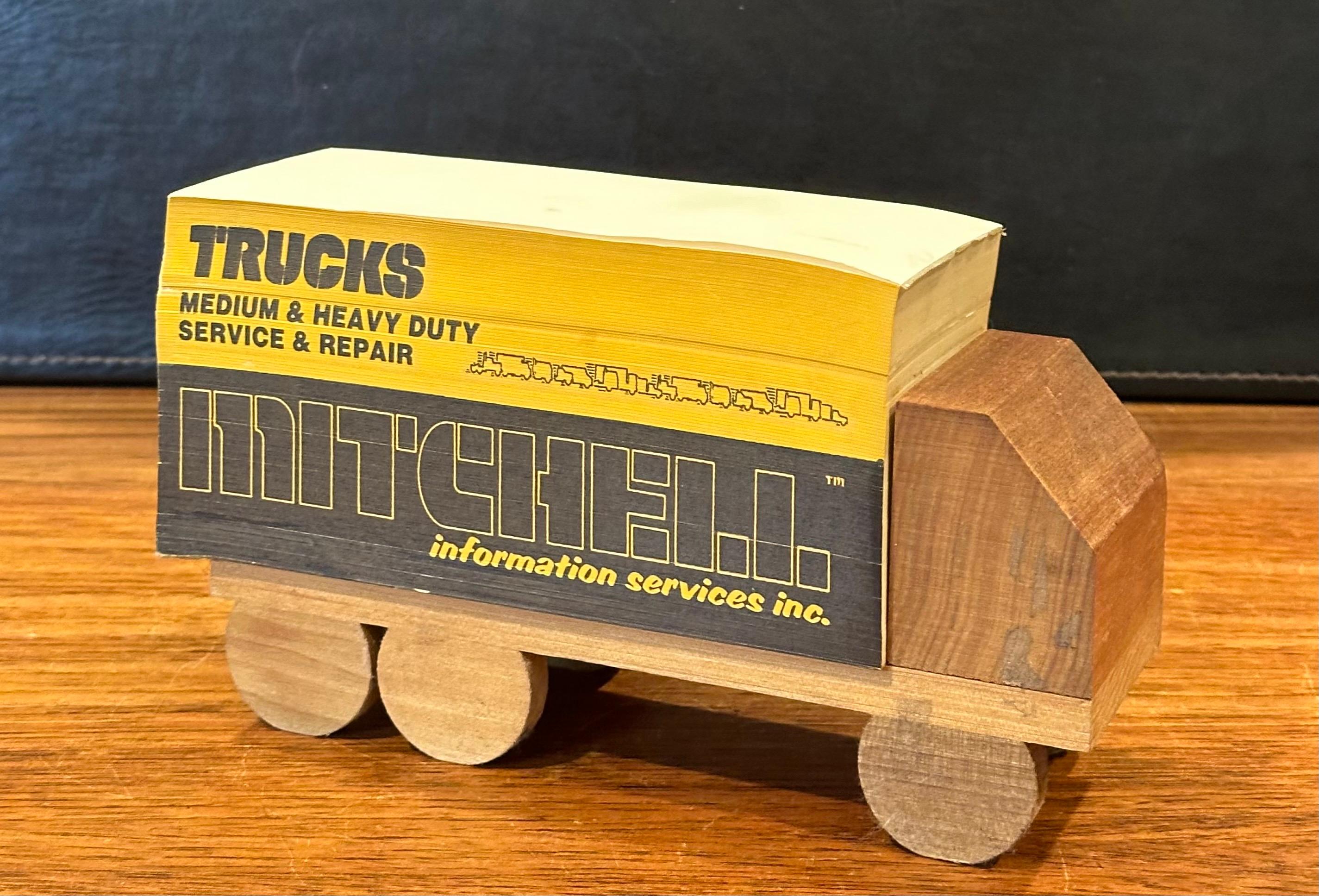 Große MCM Werbe-Schreibtischscheibe auf Holzwagen „Mitchell“ (amerikanisch) im Angebot