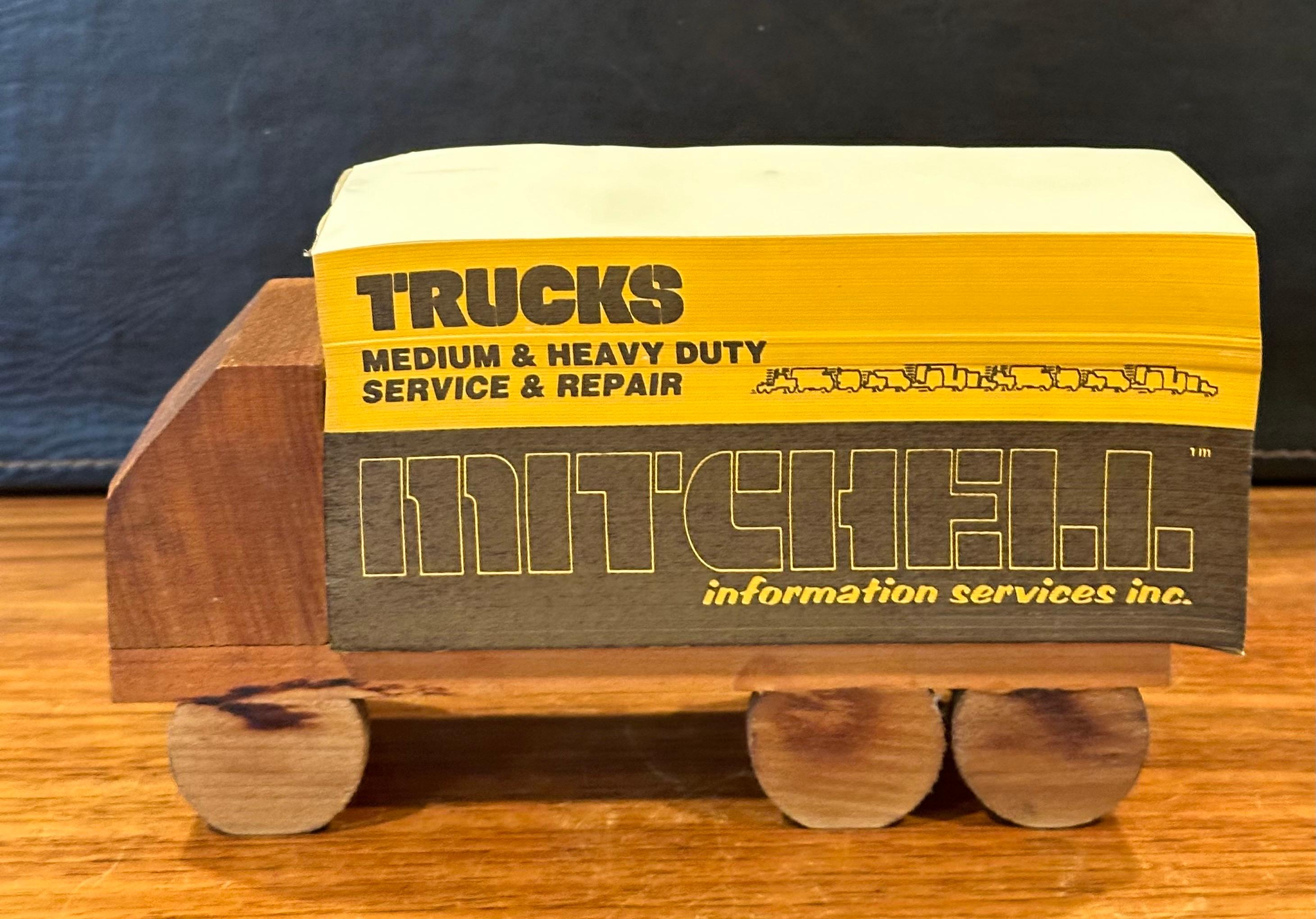 Große MCM Werbe-Schreibtischscheibe auf Holzwagen „Mitchell“ (20. Jahrhundert) im Angebot